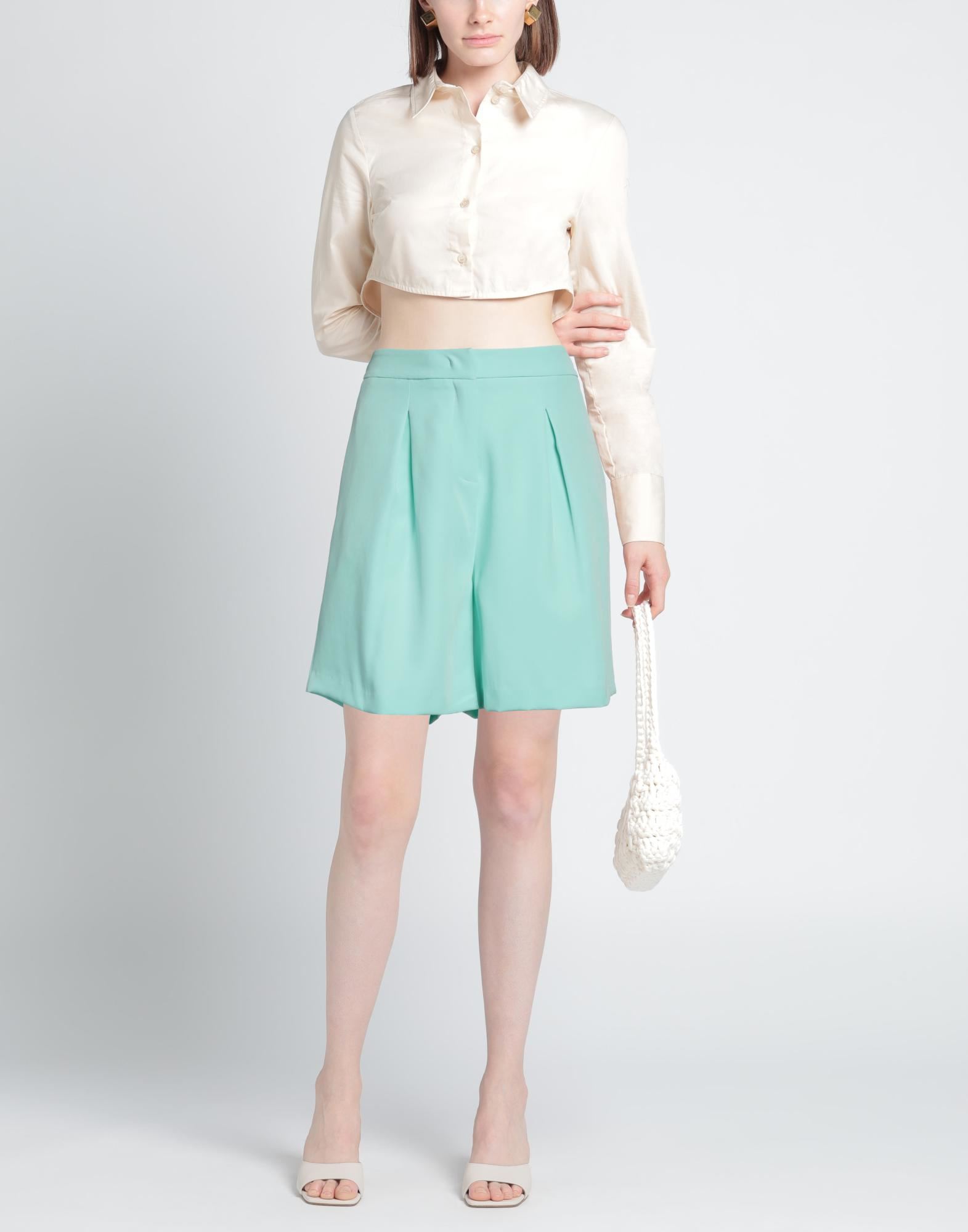  Hinnominate - Hosen & Röcke - Shorts & Bermudashorts - On Yoox.com 