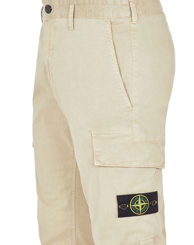 TROUSERS Stone Island Men - Official Store