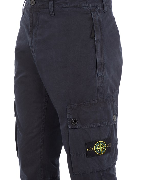 TROUSERS Stone Island Men - Official Store