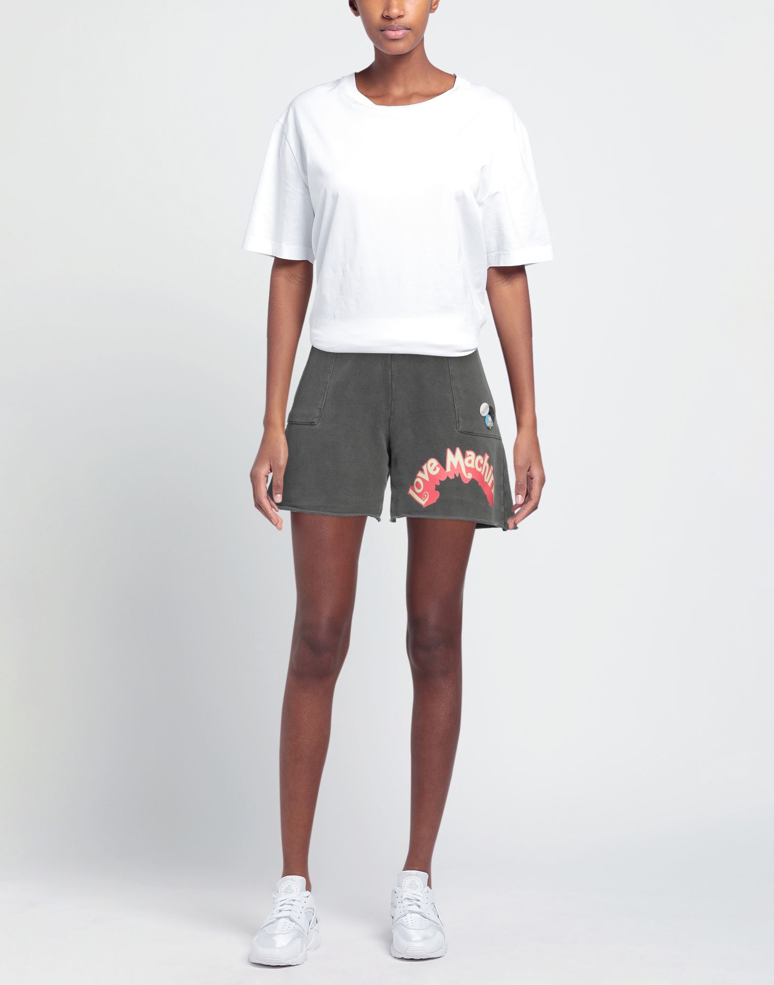  Newtone - Hosen & Röcke - Shorts & Bermudashorts - On Yoox.com 