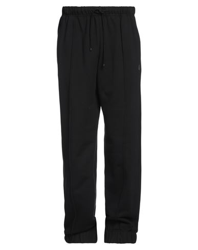Shop Moncler Man Pants Black Size M Cotton