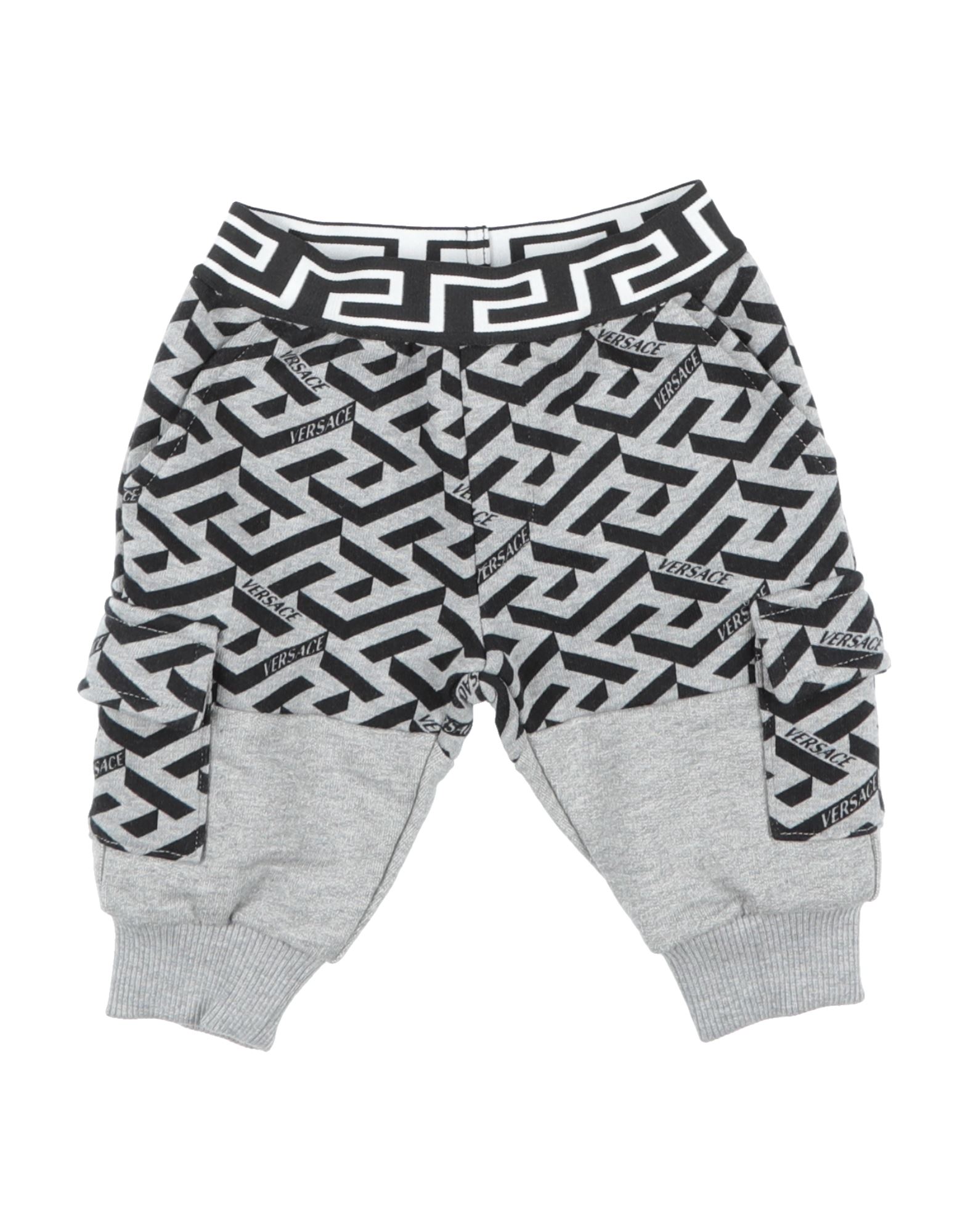  Versace Young - Hosen & Röcke - Hosen - On Yoox.com 