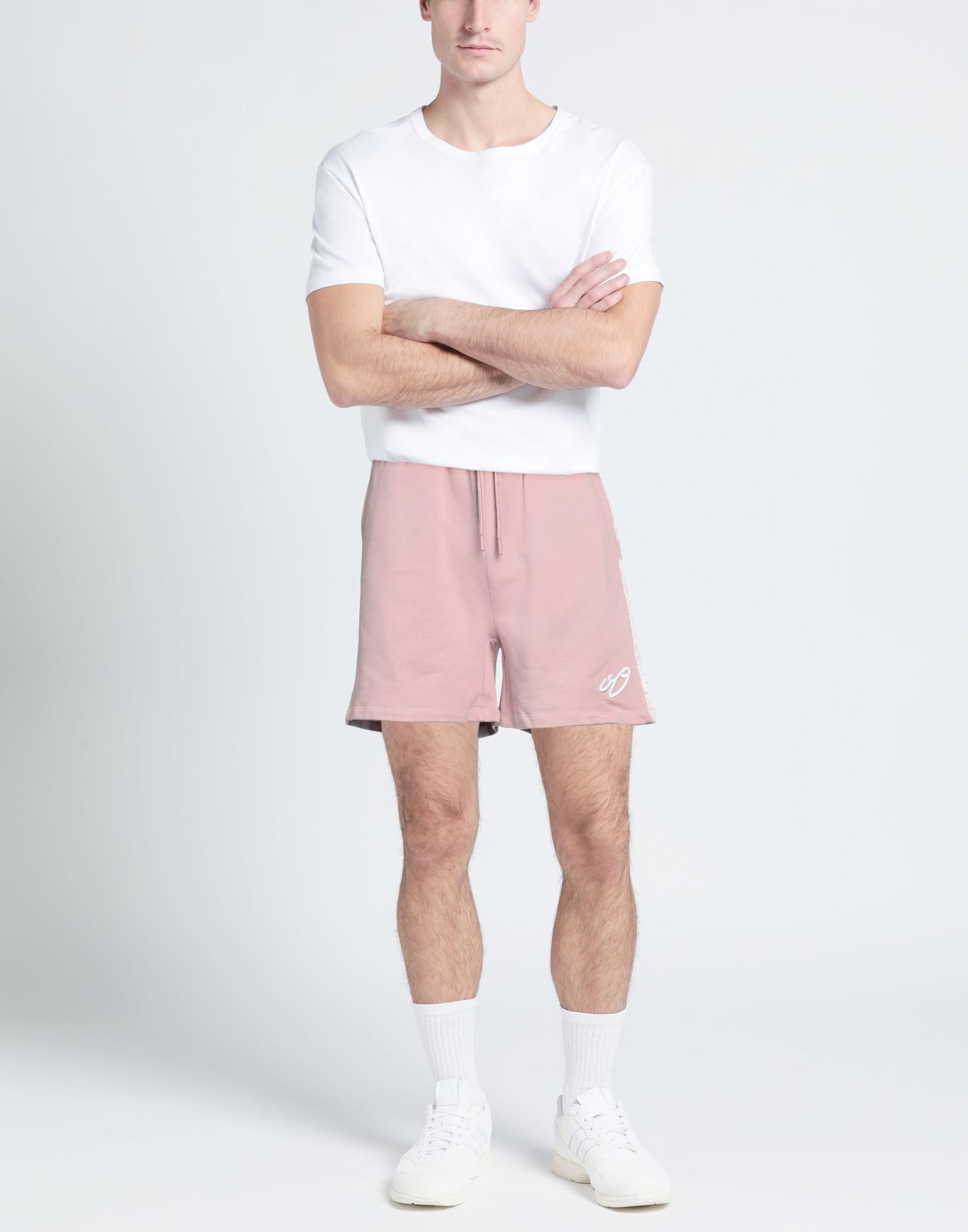  Numero 00 - Hosen & Röcke - Shorts & Bermudashorts - On Yoox.com 