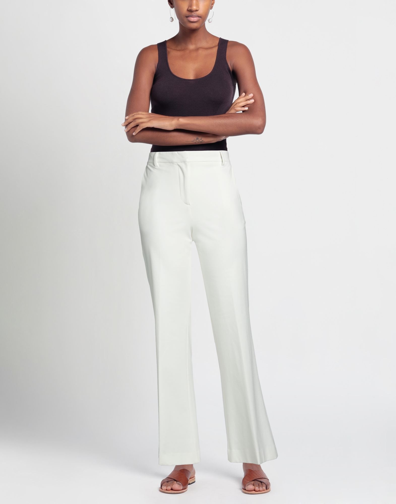  Emma & Gaia - Partes De Abajo - Pantalones - On Yoox.com 