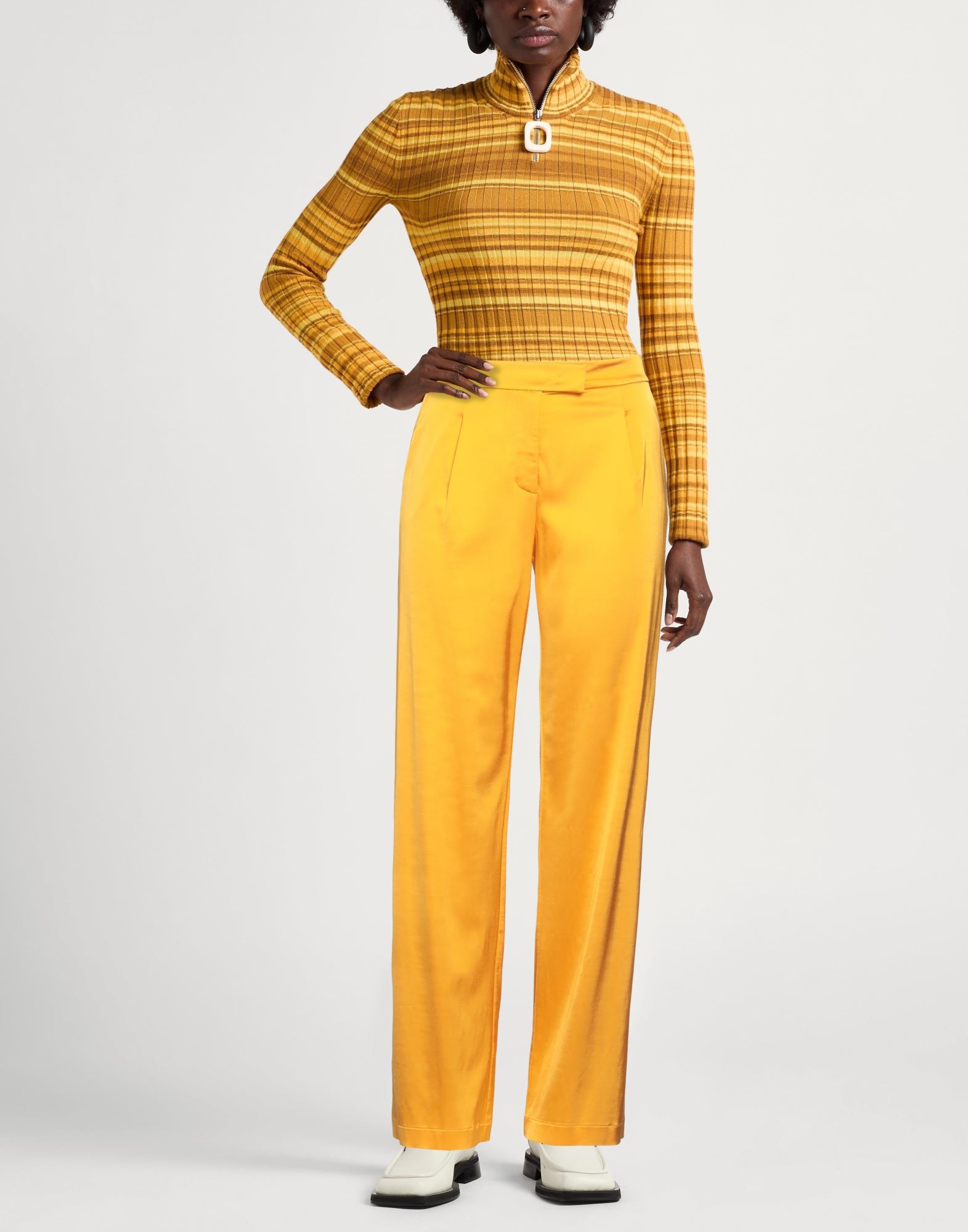 Patrizia Pepe - Hosen & Röcke - Hosen - On Yoox.com 