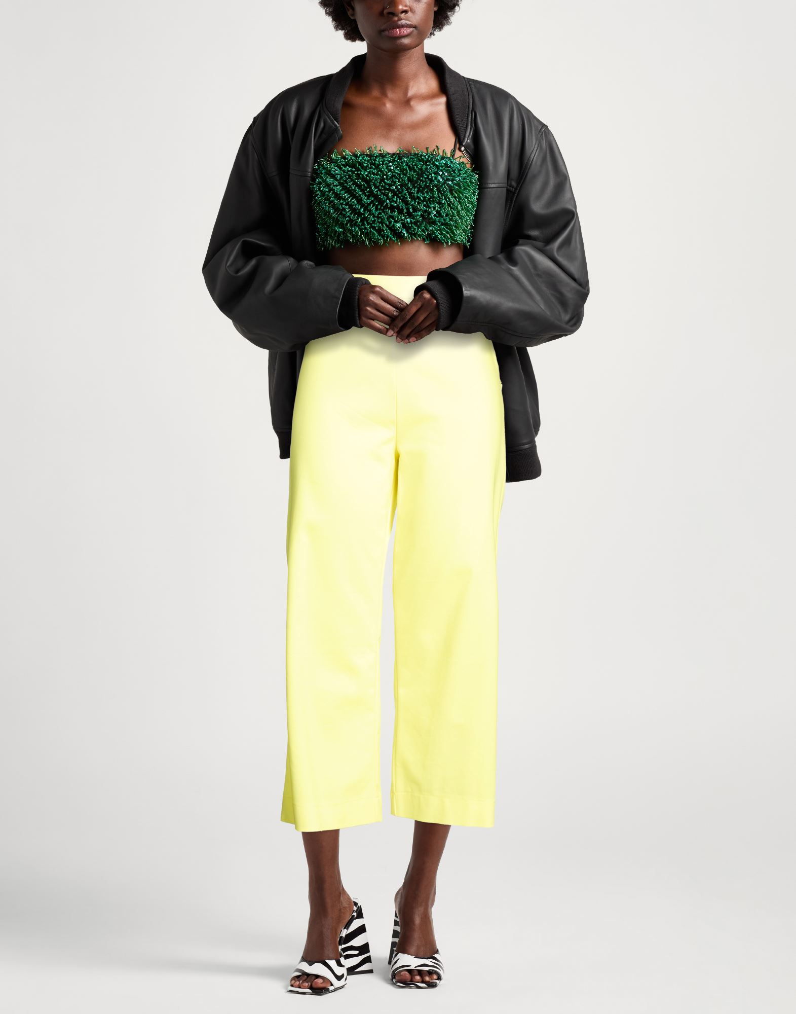  Anonyme Designers - Hosen & Röcke - Hosen - On Yoox.com 