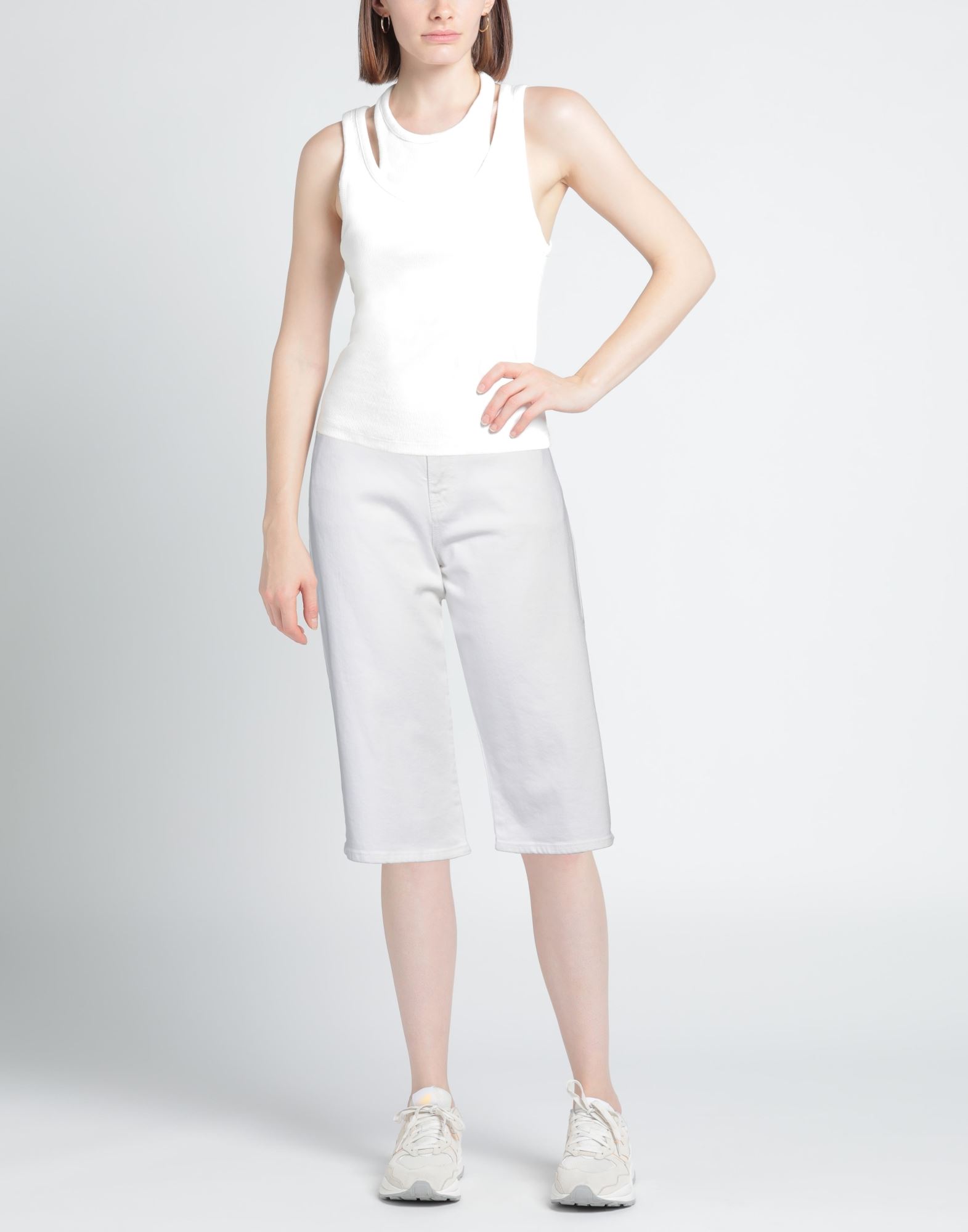  P.a.r.o.s.h. - Hosen & Röcke - Jeansshorts - On Yoox.com 