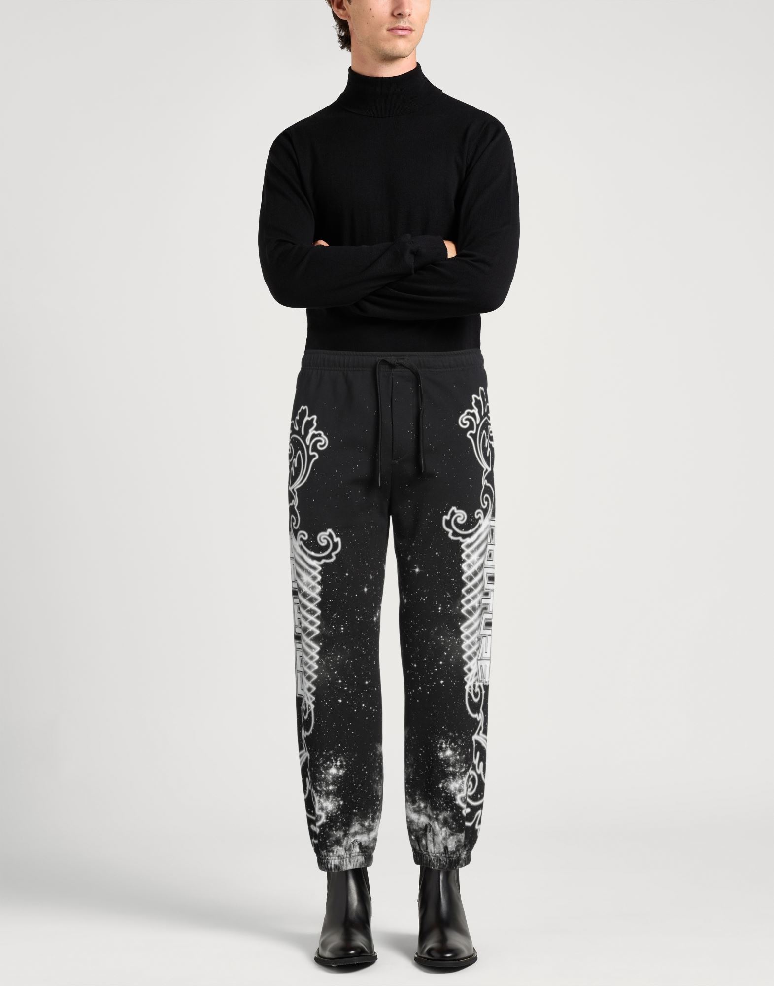  Versace Jeans Couture - Hosen & Röcke - Hosen - On Yoox.com 