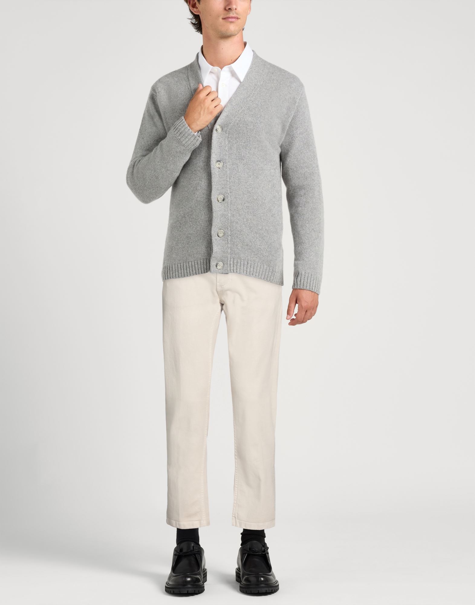  Eleventy - Hosen & Röcke - Jeanshosen - On Yoox.com 