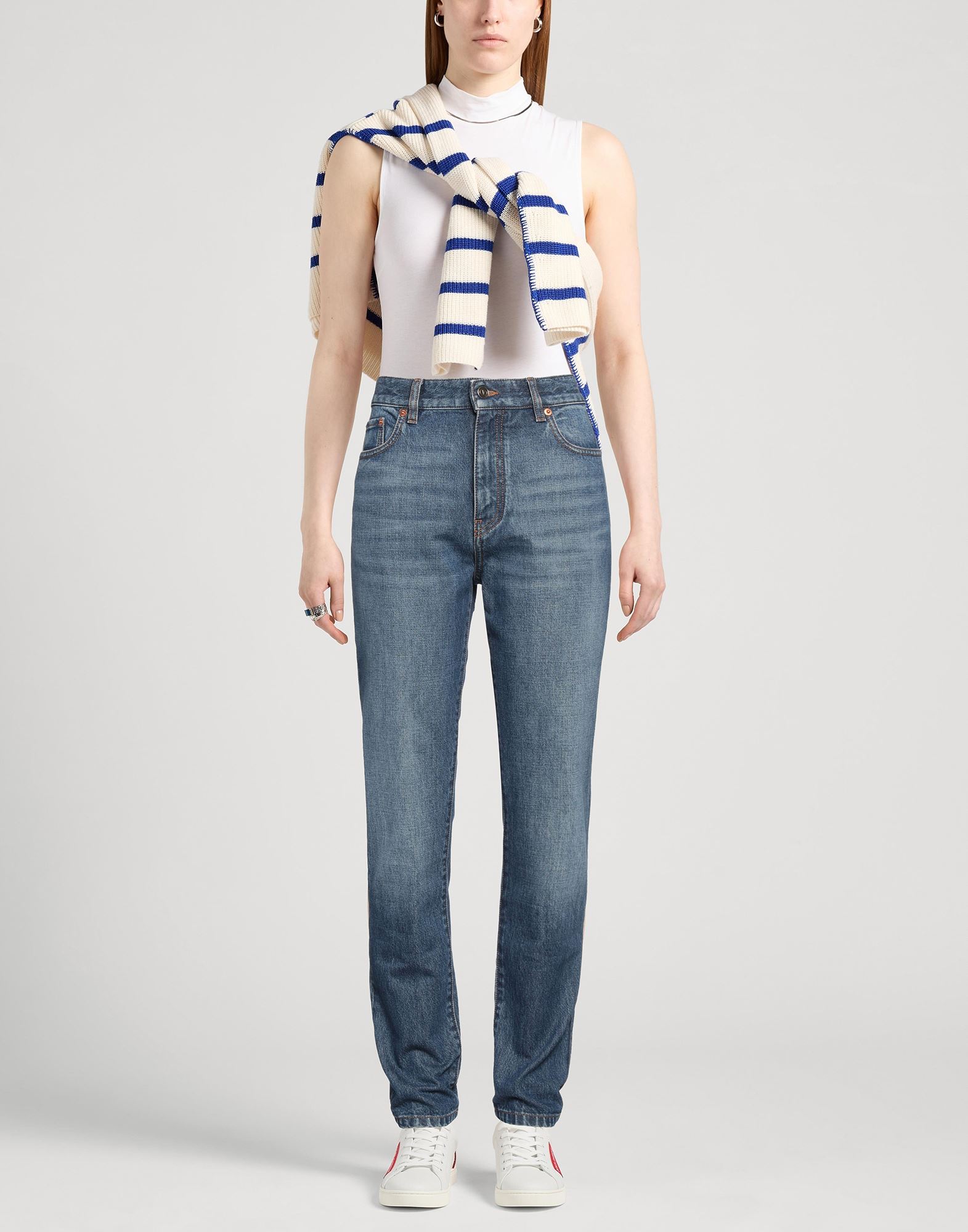  Valentino Garavani - Partes De Abajo - Pantalones Vaqueros - On Yoox.com 