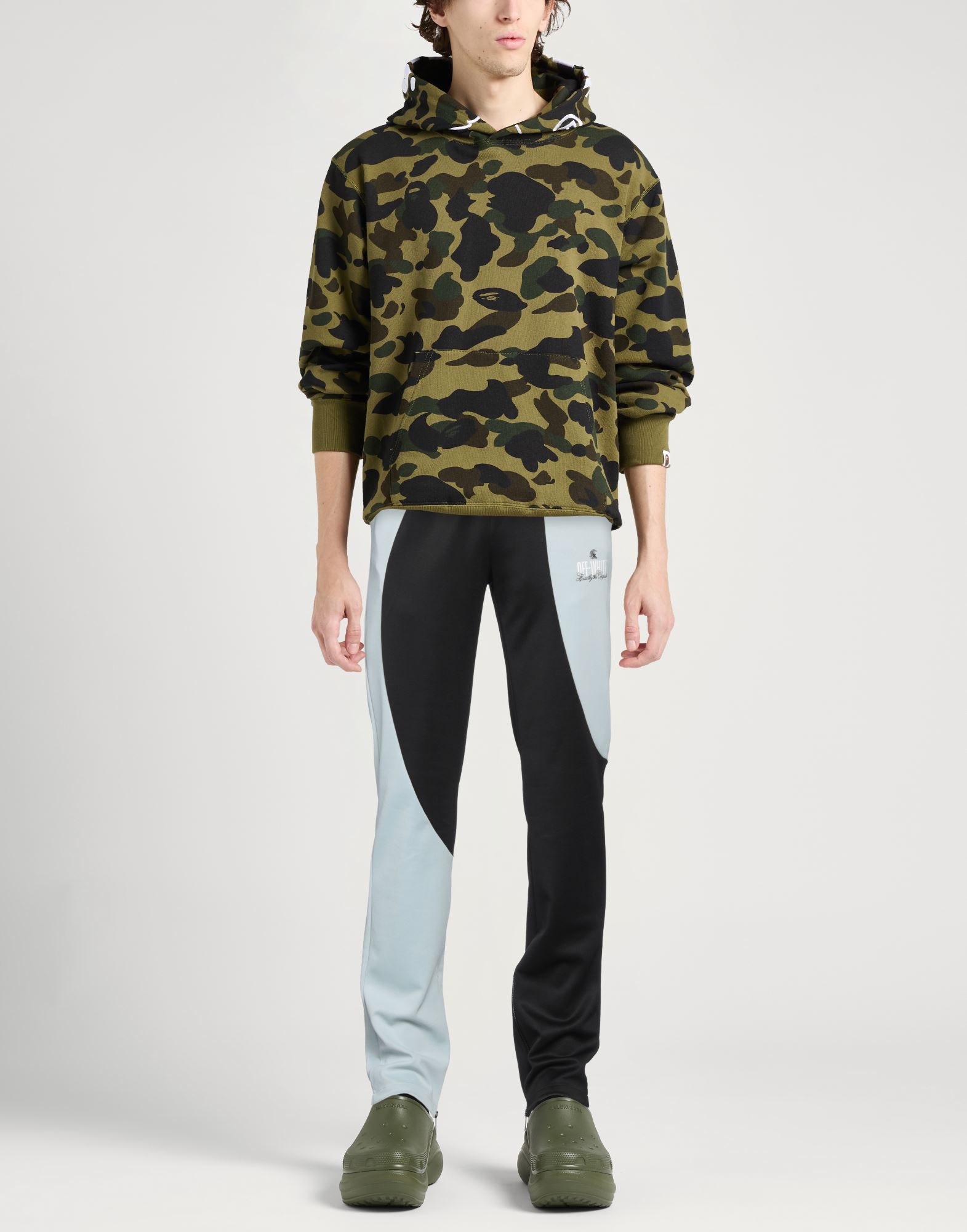  Off-white™ - Hosen & Röcke - Hosen - On Yoox.com 