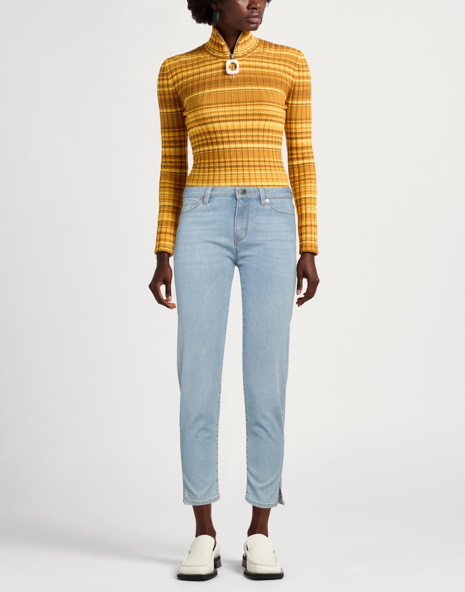  Love Moschino - Hosen & Röcke - Jeanshosen - On Yoox.com 