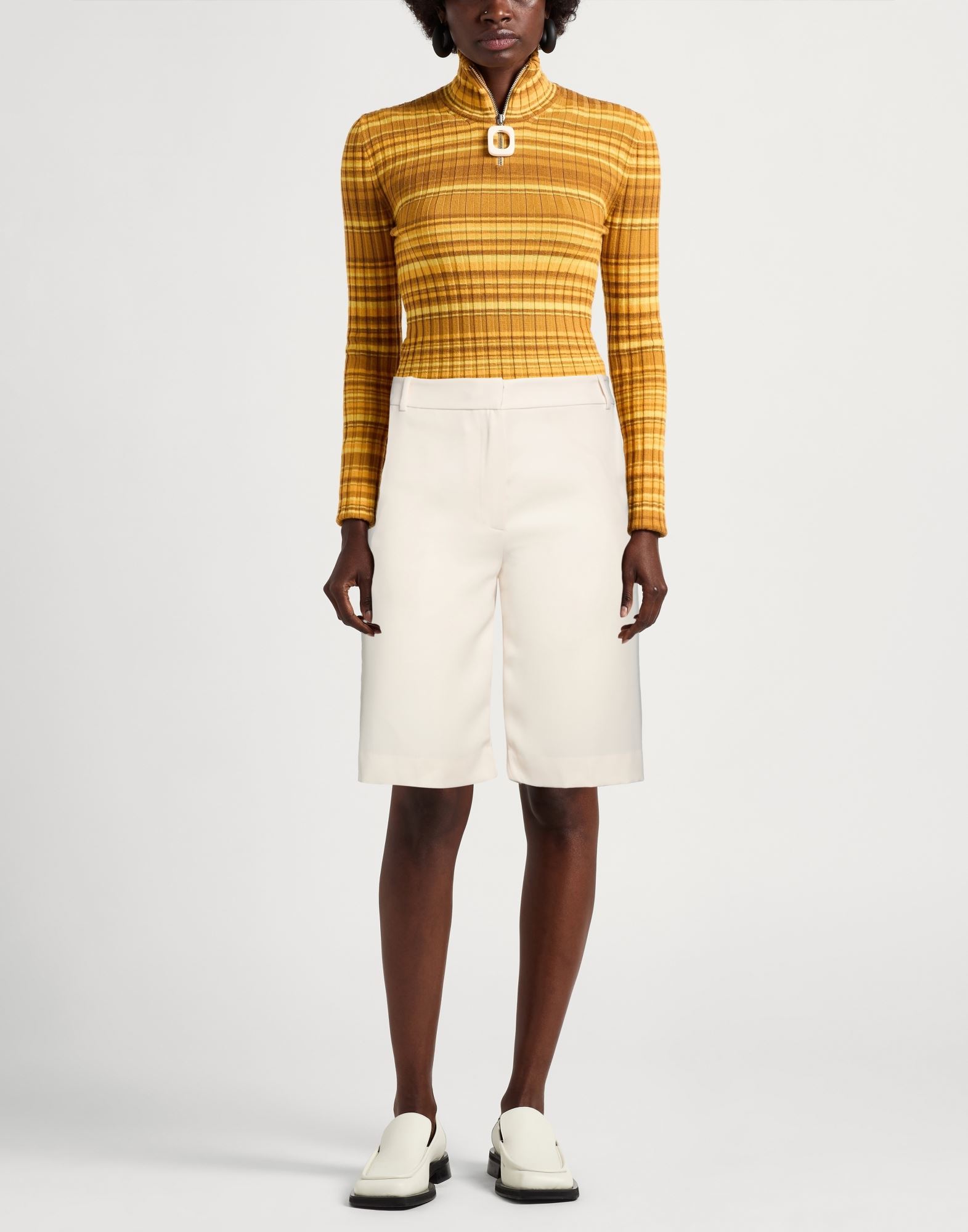  Calvin Klein - Hosen & Röcke - Shorts & Bermudashorts - On Yoox.com 