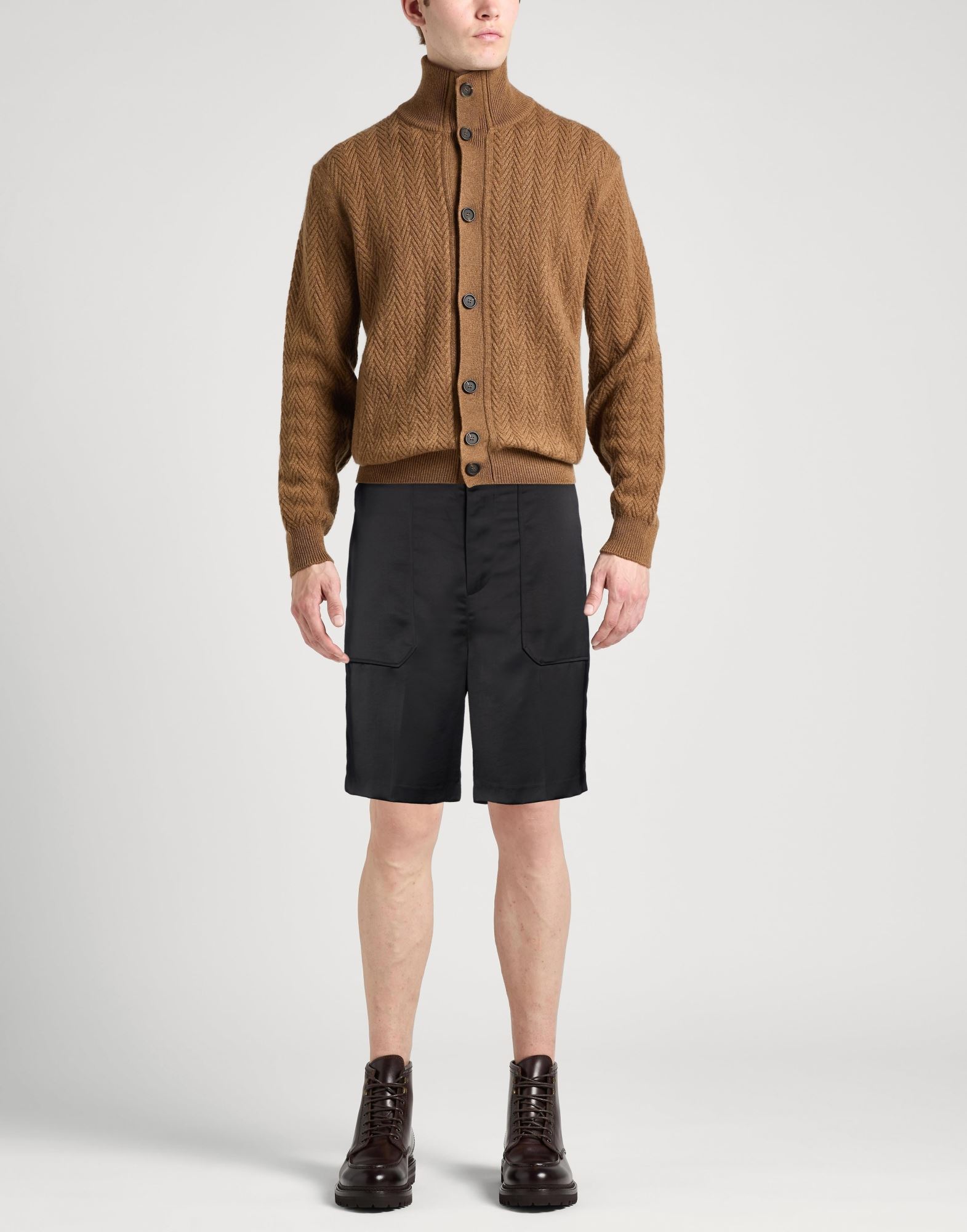  Roberto Collina - Hosen & Röcke - Shorts & Bermudashorts - On Yoox.com 