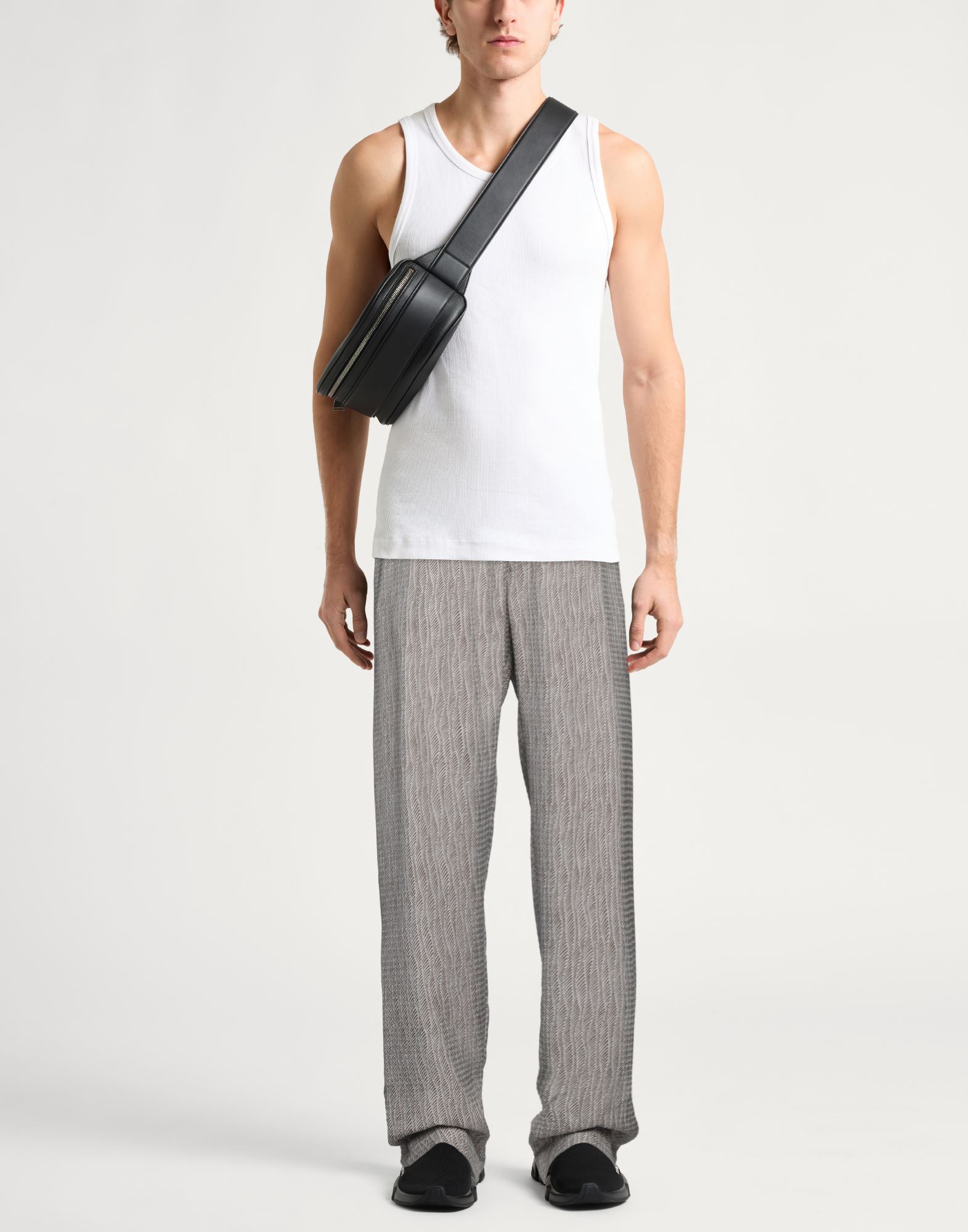  Giorgio Armani - Hosen & Röcke - Hosen - On Yoox.com 