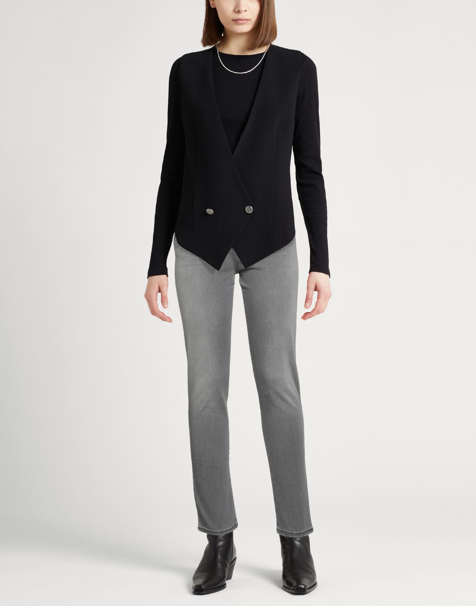  Emporio Armani - Hosen & Röcke - Jeanshosen - On Yoox.com 