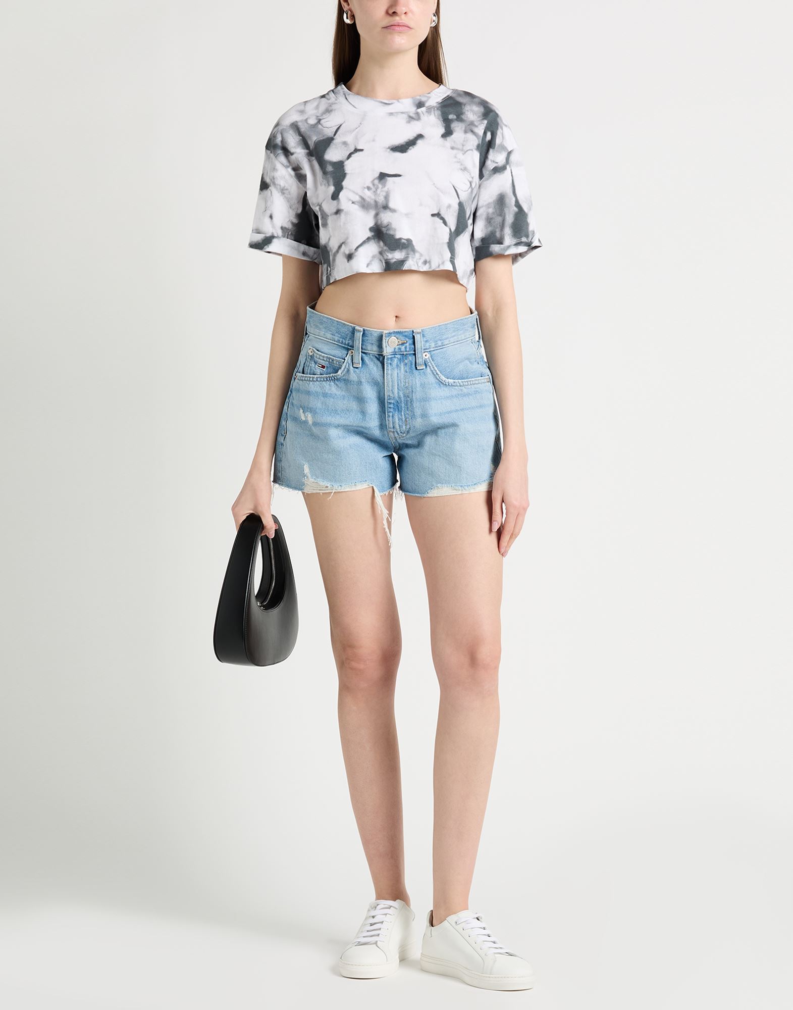  Tommy Jeans - Hosen & Röcke - Jeansshorts - On Yoox.com 