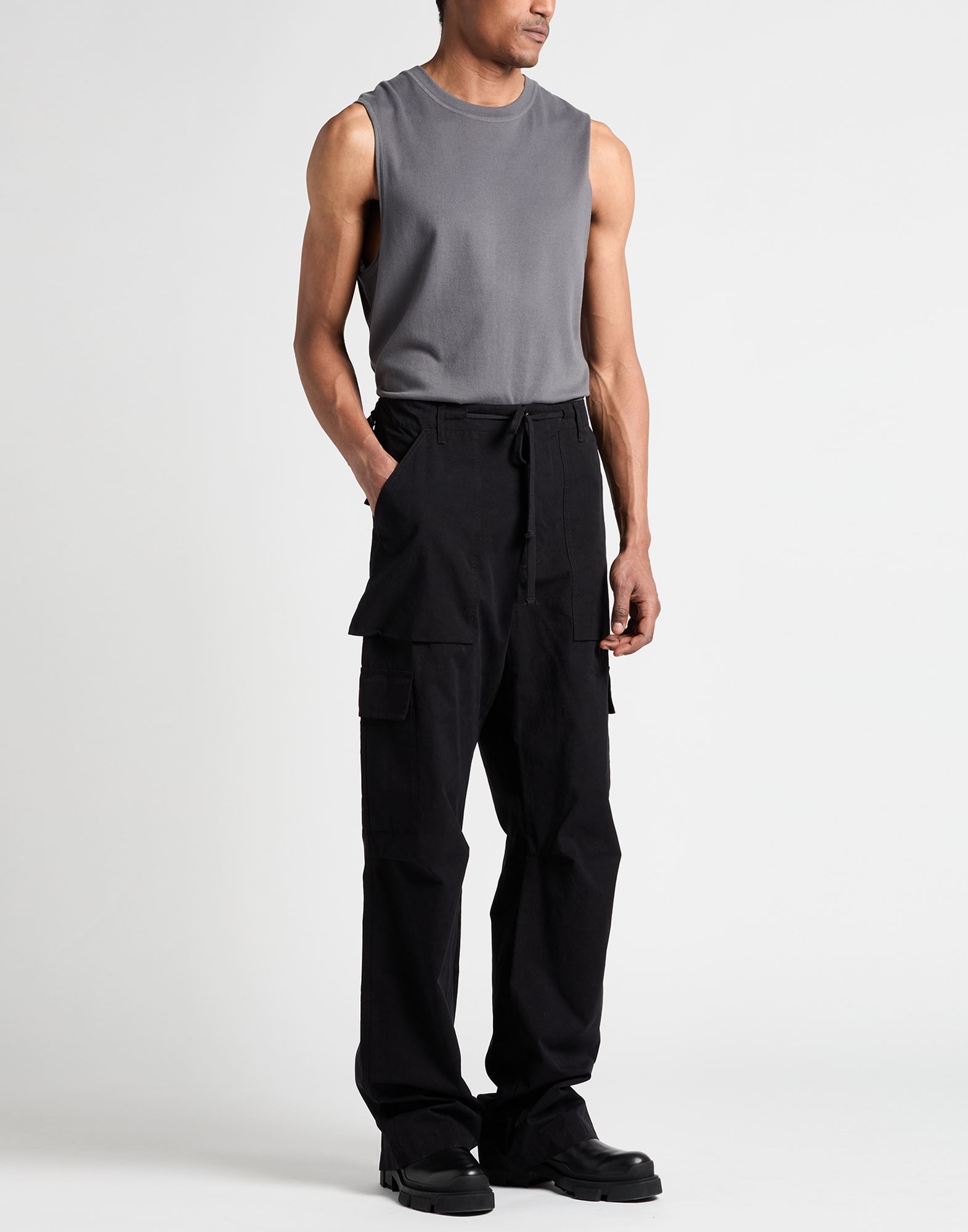  1989 Studio - Partes De Abajo - Pantalones - On Yoox.com 