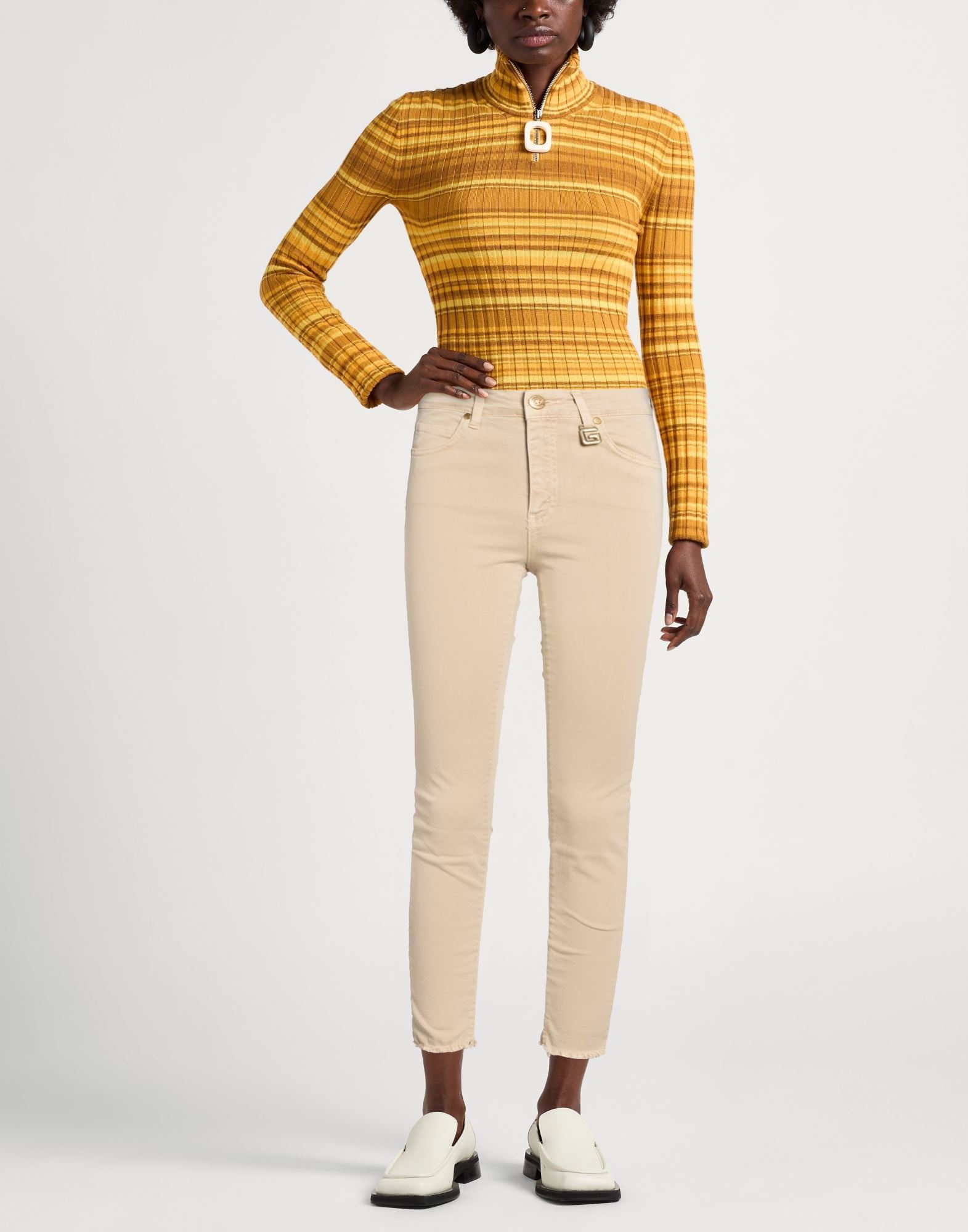  Gaëlle Paris - Partes De Abajo - Pantalones - On Yoox.com 