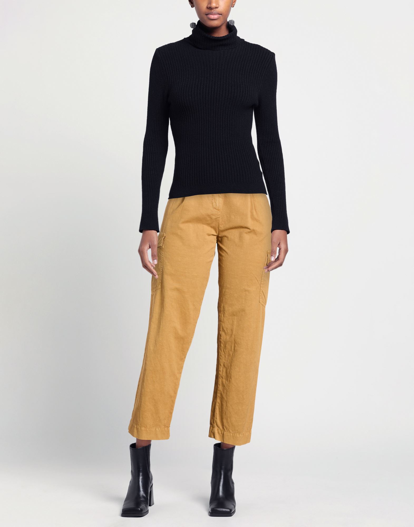  Myths - Hosen & Röcke - Hosen - On Yoox.com 