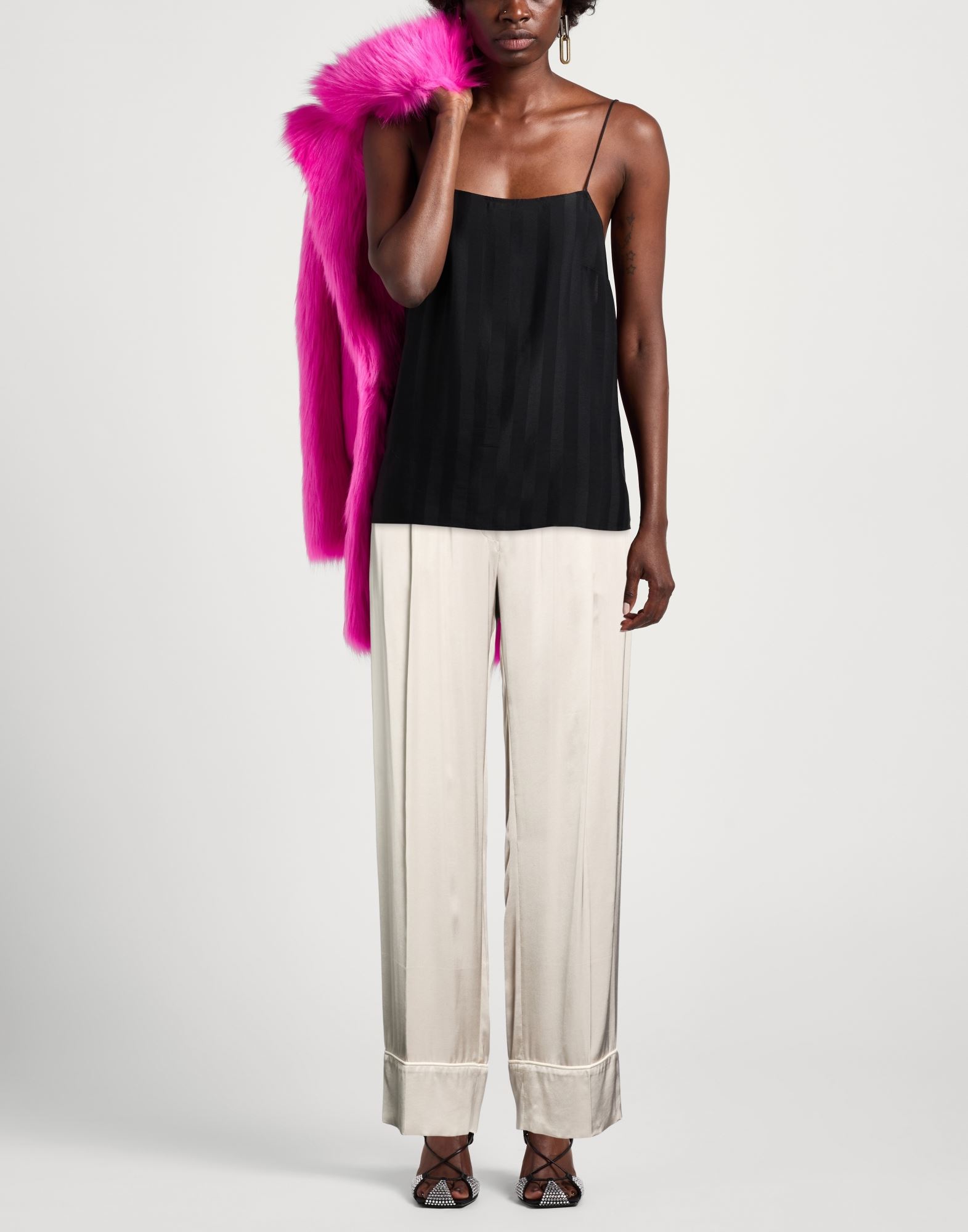  Seventy Venezia - Hosen & Röcke - Hosen - On Yoox.com 