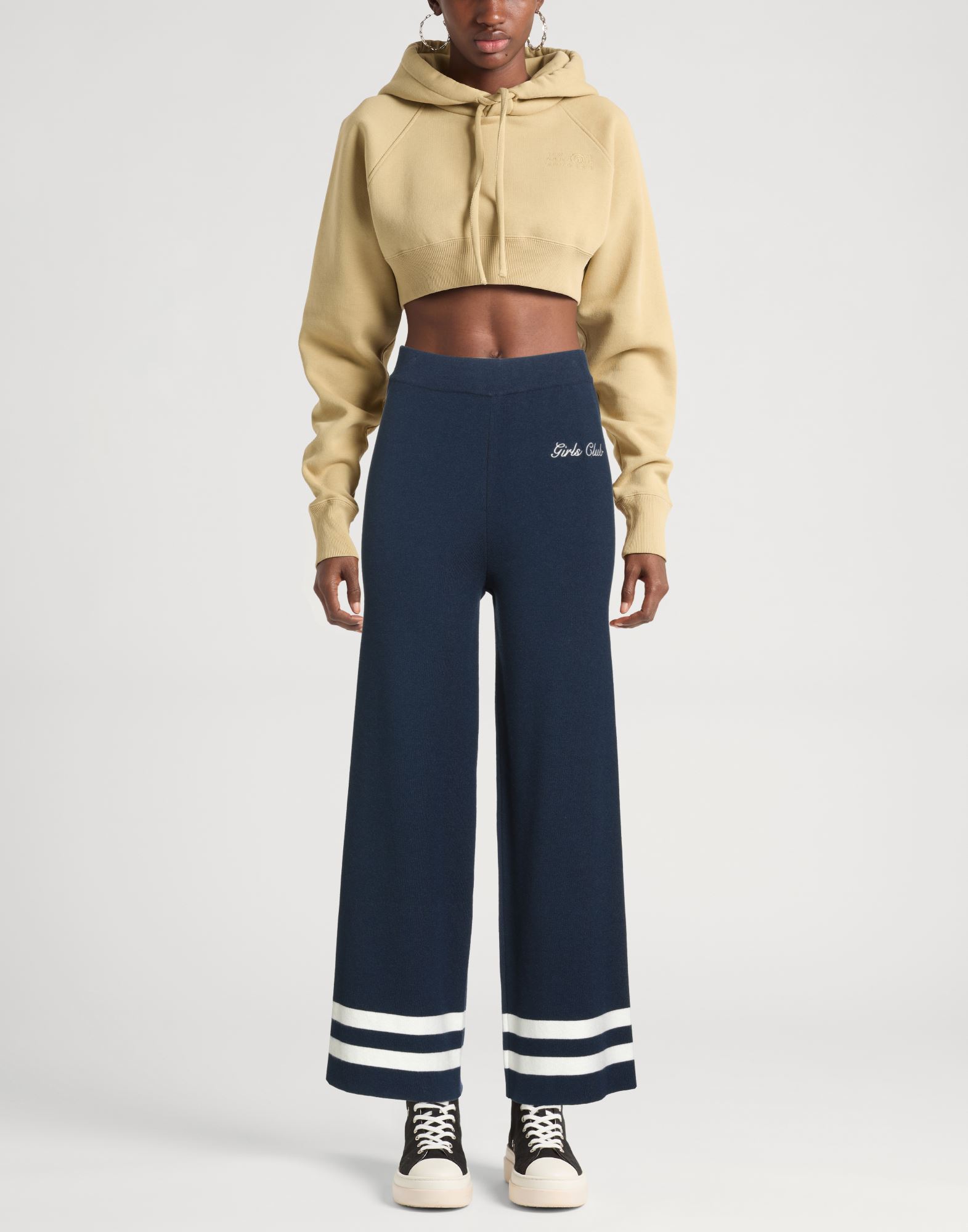  Gaëlle Paris - Partes De Abajo - Pantalones - On Yoox.com 