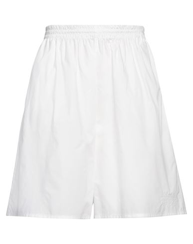 Shop Mm6 Maison Margiela Woman Shorts & Bermuda Shorts White Size M Cotton