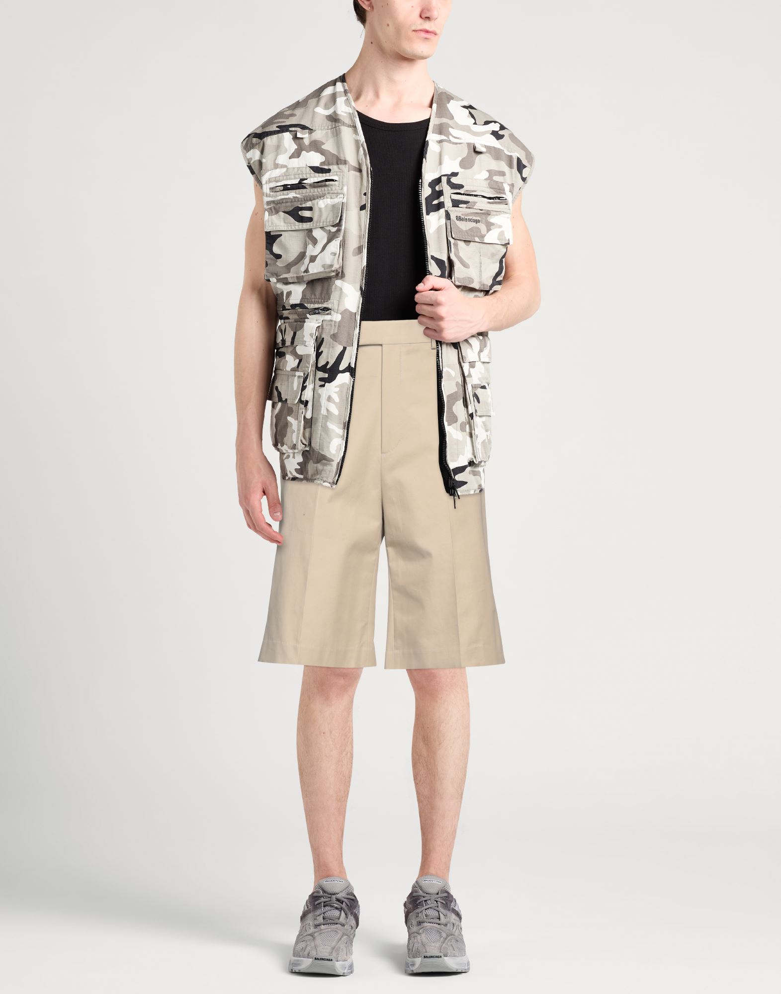  Ferragamo - Hosen & Röcke - Shorts & Bermudashorts - On Yoox.com 