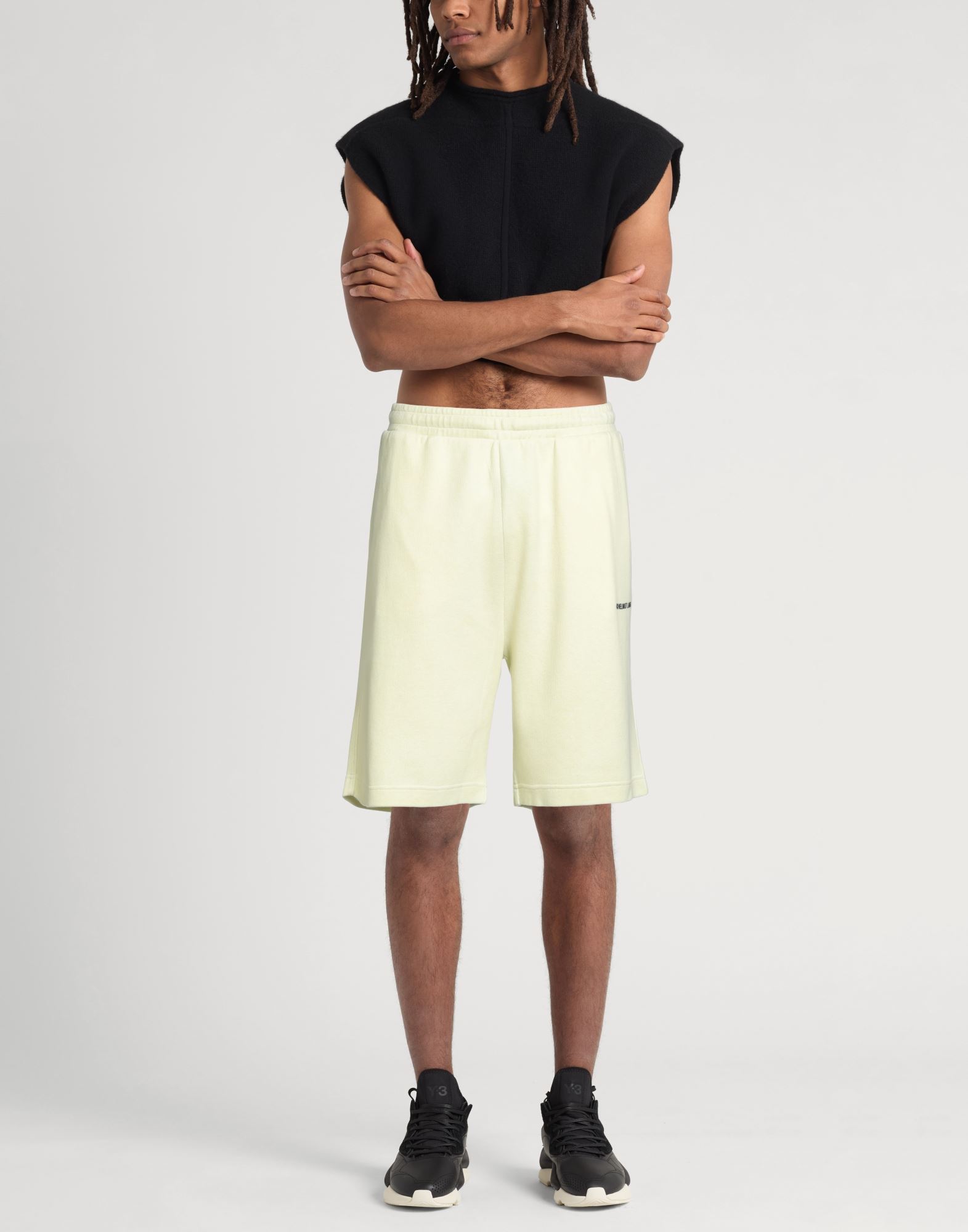  Helmut Lang - Hosen & Röcke - Shorts & Bermudashorts - On Yoox.com 