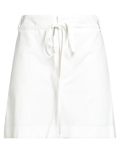 Ann Demeulemeester Woman Shorts & Bermuda Shorts White Size 12 Cotton