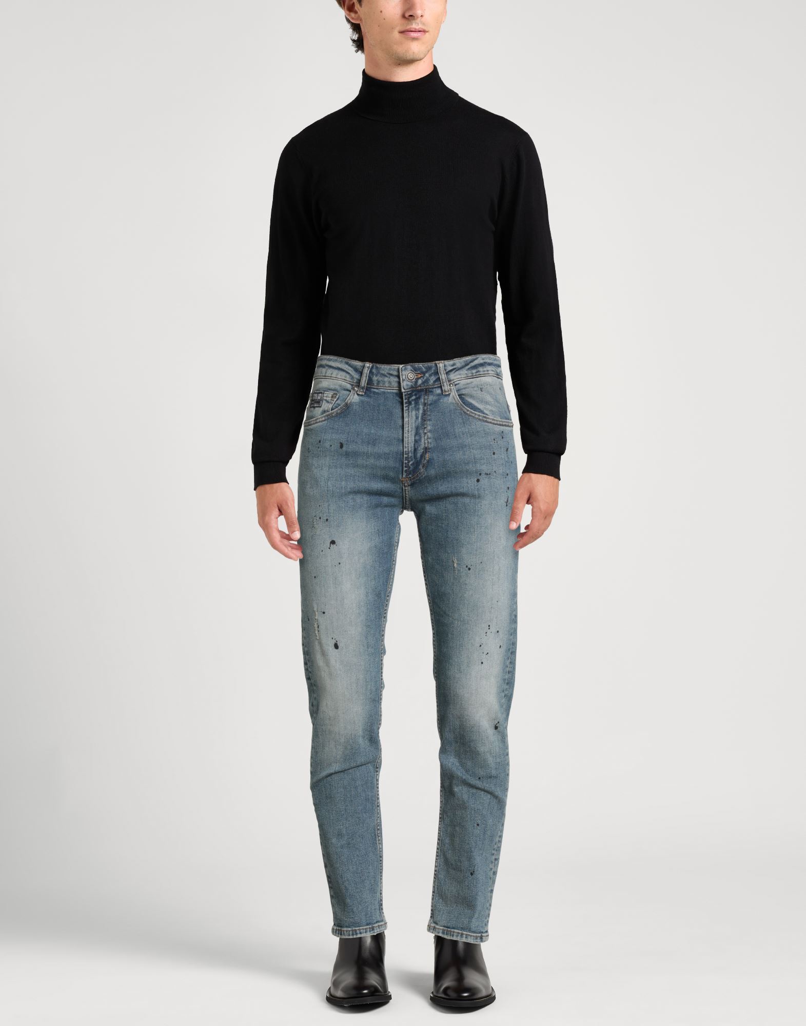  Versace Jeans Couture - Hosen & Röcke - Jeanshosen - On Yoox.com 
