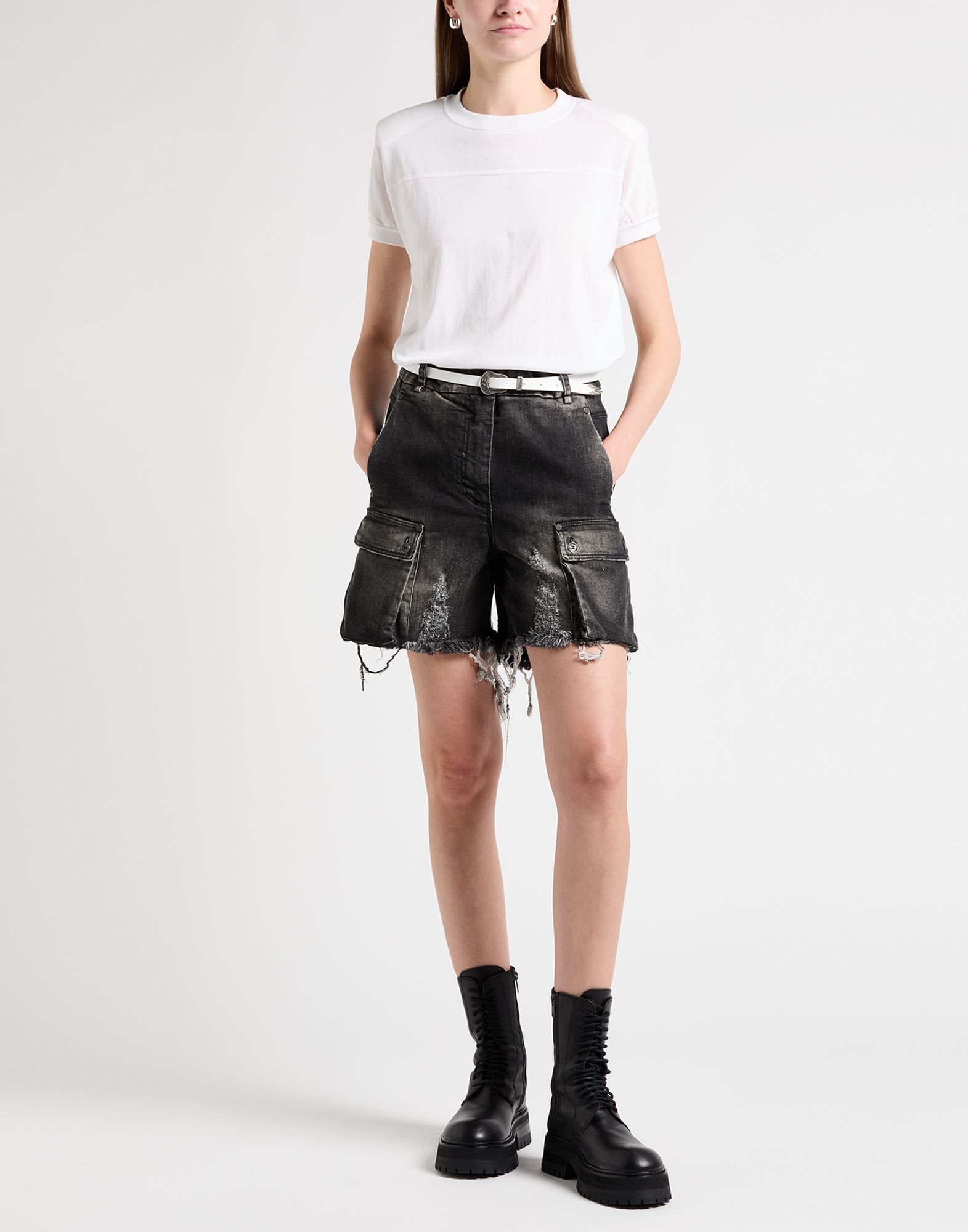  Masnada - Hosen & Röcke - Jeansshorts - On Yoox.com 