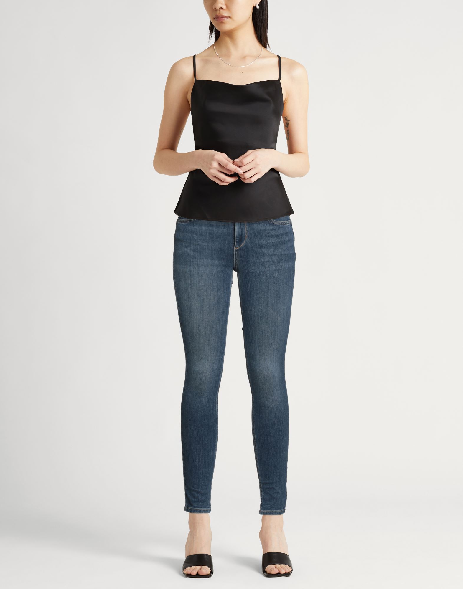  Liu •jo - Hosen & Röcke - Jeanshosen - On Yoox.com 