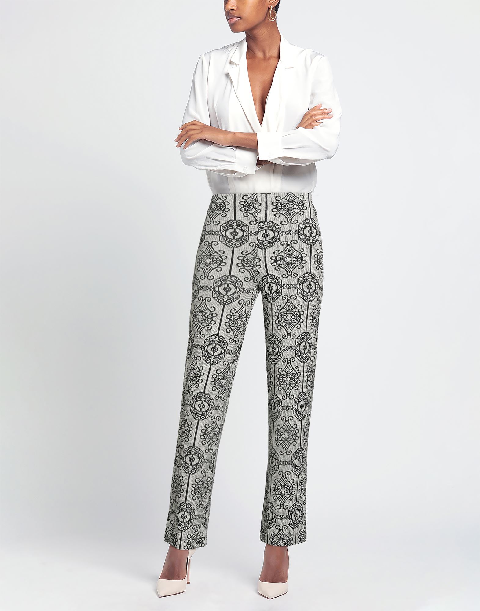  White Wise - Hosen & Röcke - Hosen - On Yoox.com 