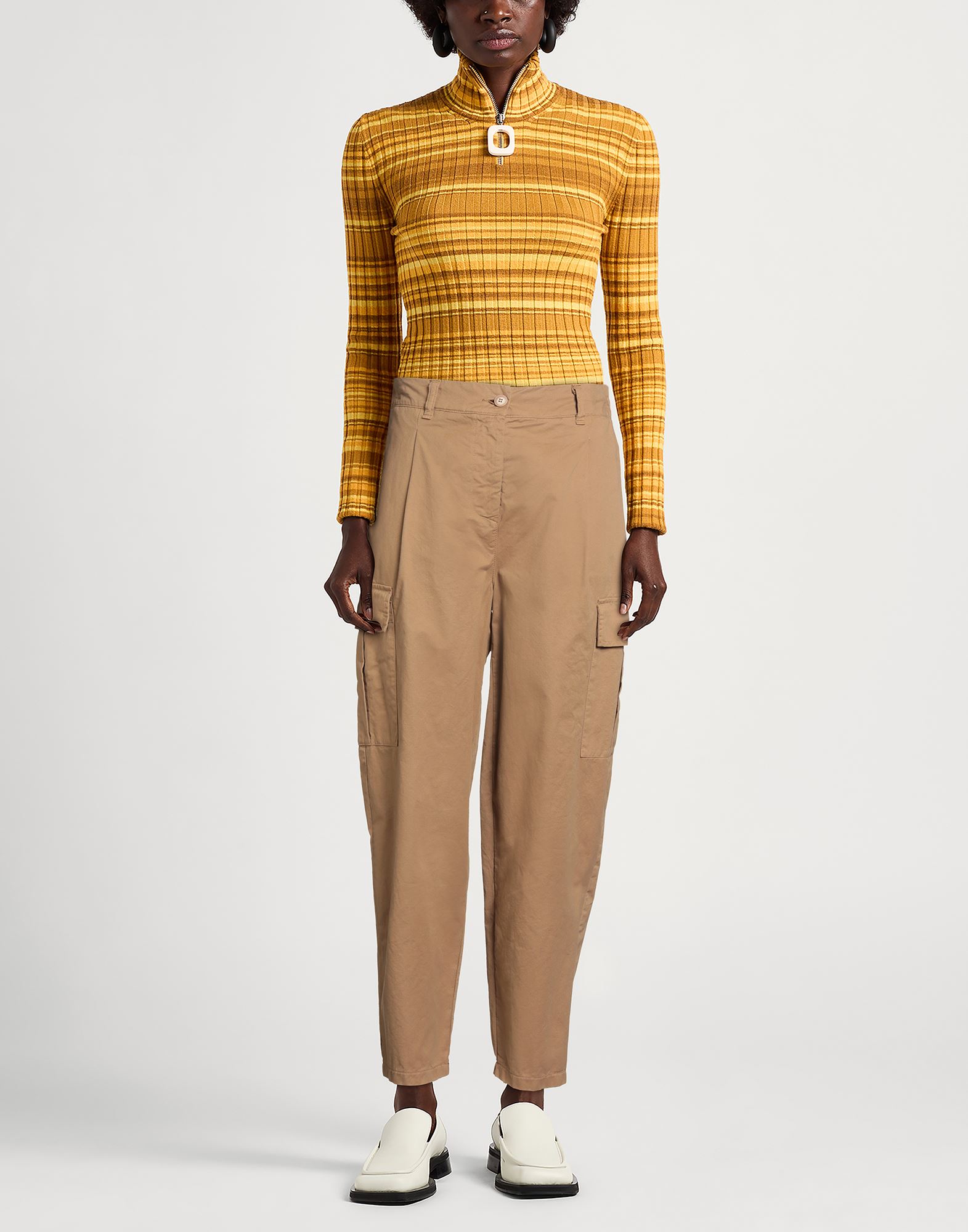  Berna - Partes De Abajo - Pantalones - On Yoox.com 