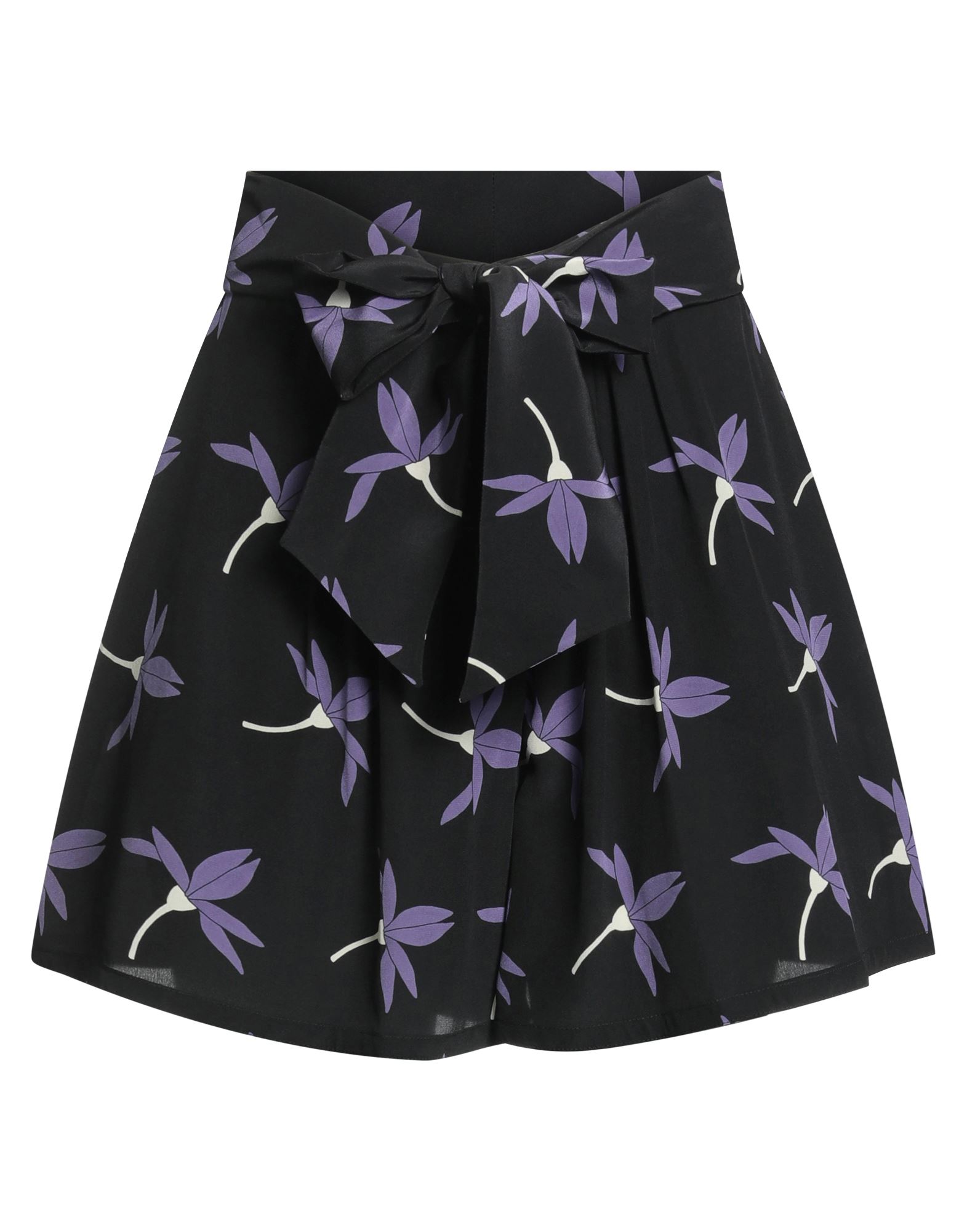 VALENTINO GARAVANI VALENTINO GARAVANI BOTTOMWEAR Σορτς & Βερμούδες