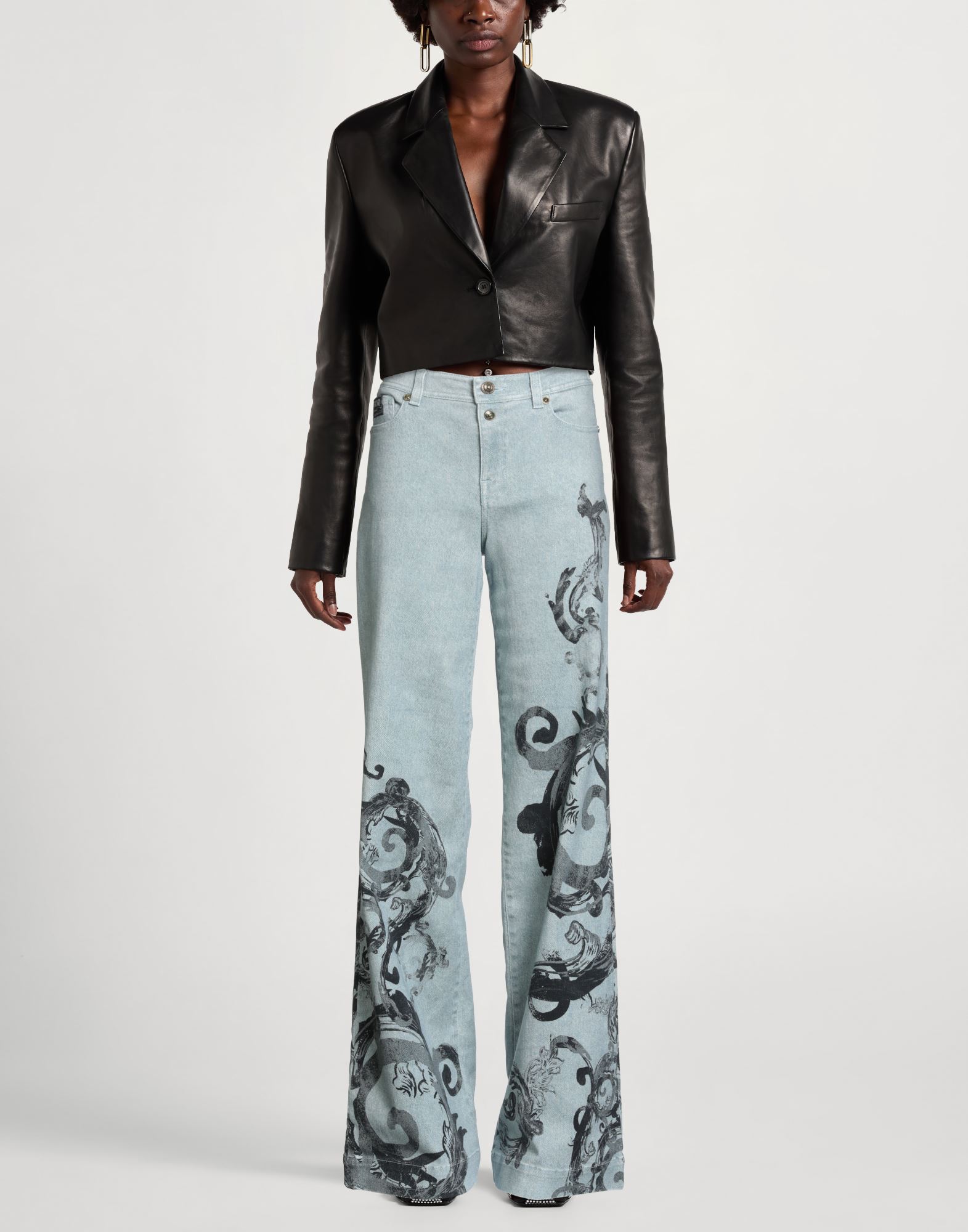  Versace Jeans Couture - Hosen & Röcke - Jeanshosen - On Yoox.com 