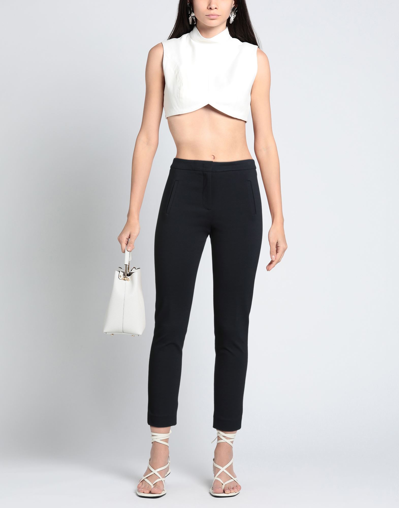 A.d.e.l.e.  1961 - Bas - Pantalons - On Yoox.com 