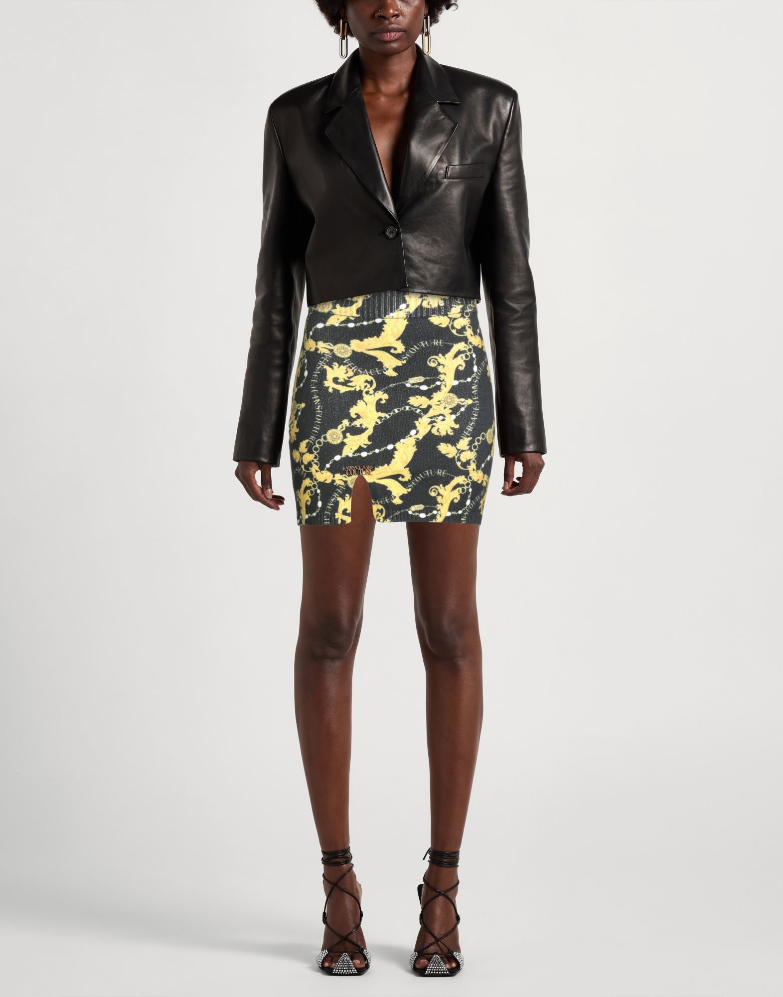  Versace Jeans Couture - Hosen & Röcke - Miniröcke - On Yoox.com 