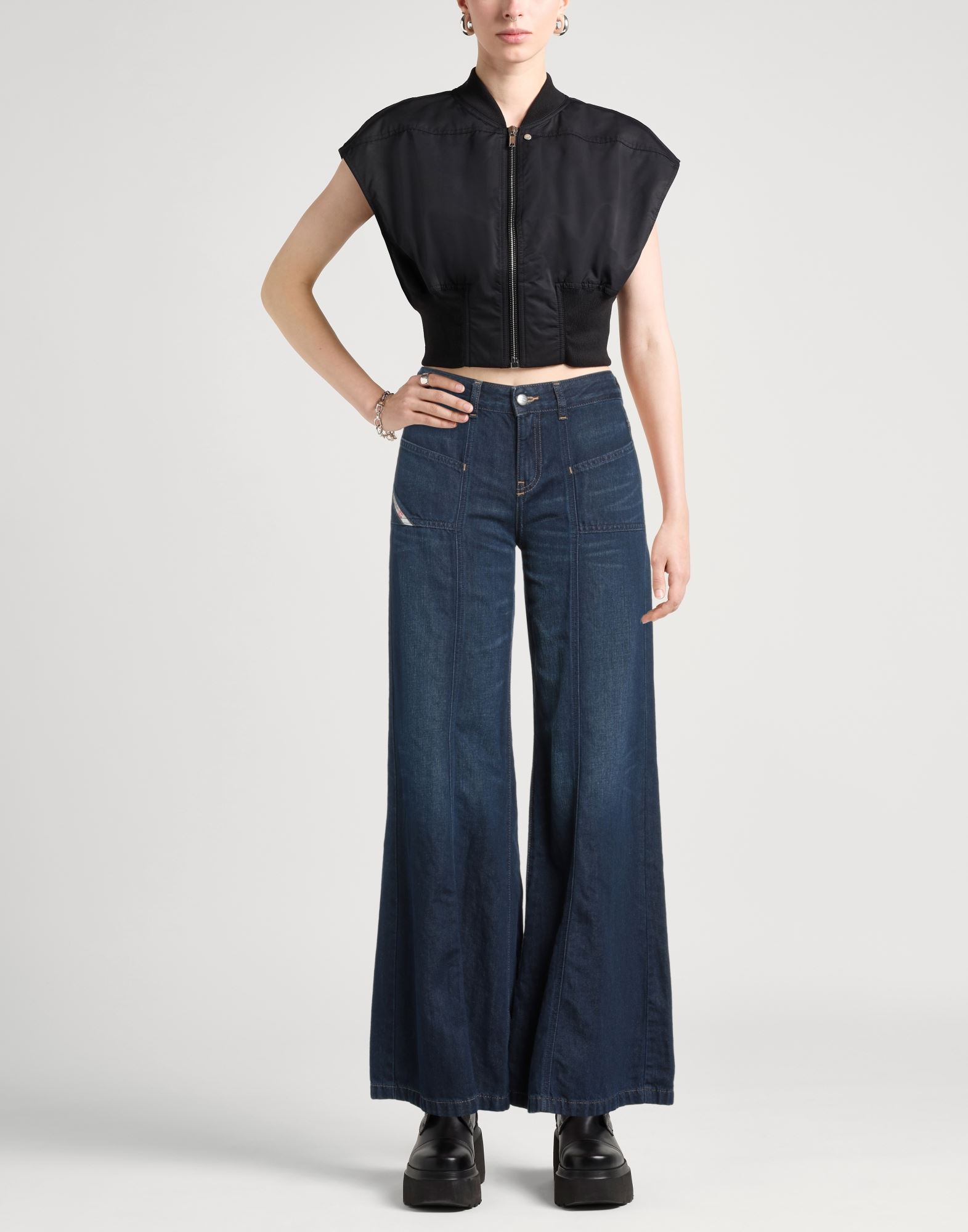  Diesel - Hosen & Röcke - Jeanshosen - On Yoox.com 