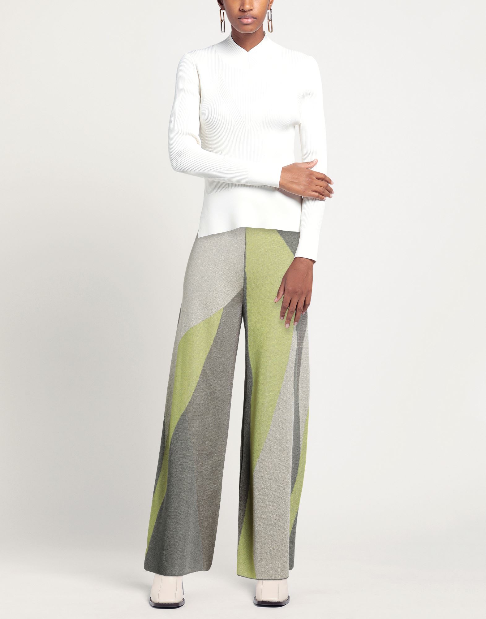  Nenette - Hosen & Röcke - Hosen - On Yoox.com 