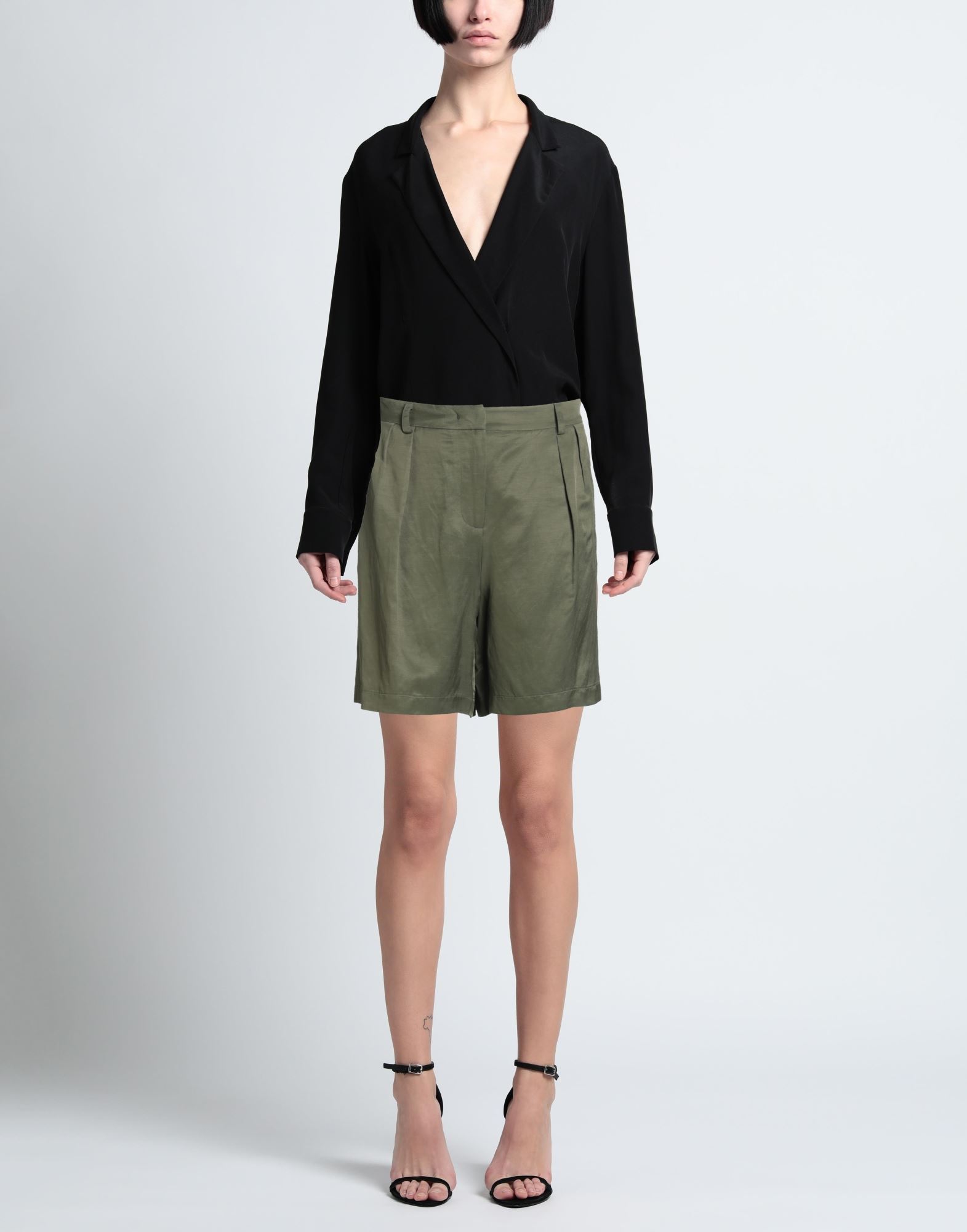  Nenette - Hosen & Röcke - Shorts & Bermudashorts - On Yoox.com 