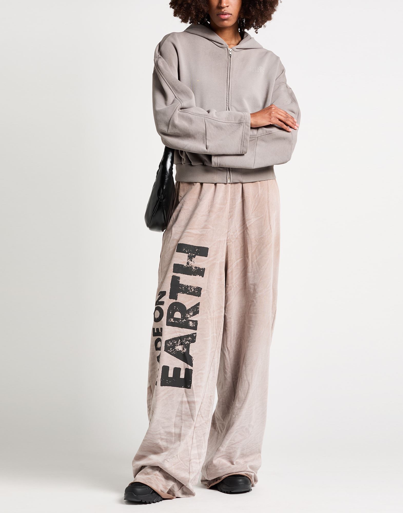  Vetements - Hosen & Röcke - Hosen - On Yoox.com 