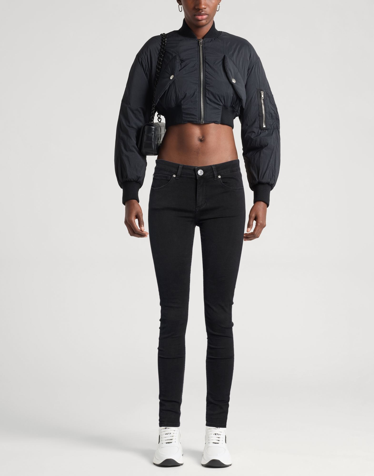  Sandro - Hosen & Röcke - Jeanshosen - On Yoox.com 