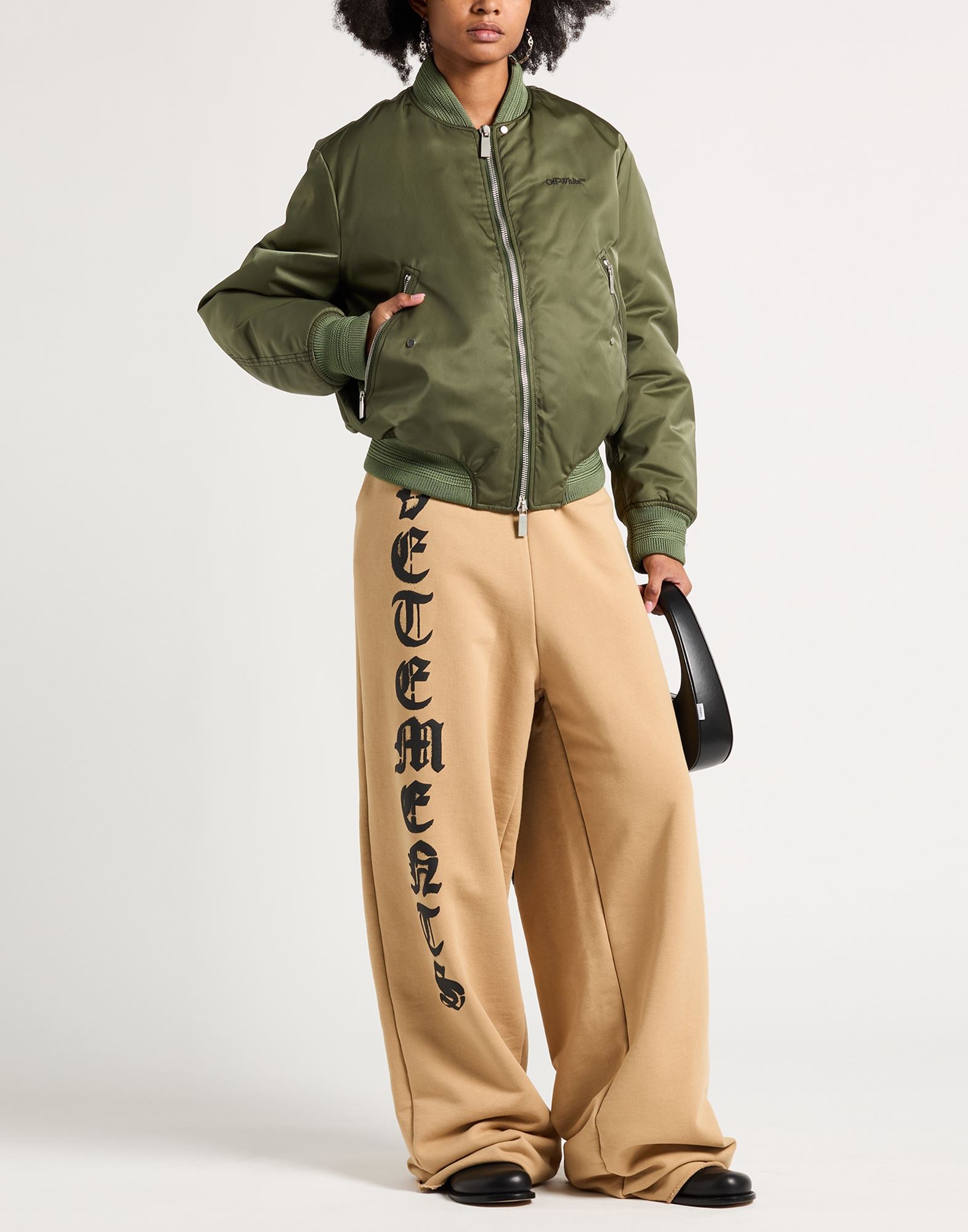  Vetements - Hosen & Röcke - Hosen - On Yoox.com 