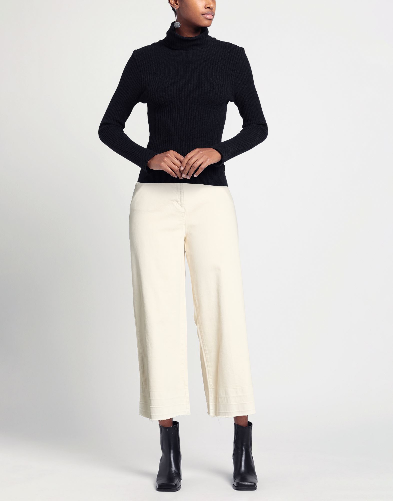  Maria Bellentani - Hosen & Röcke - Jeanshosen - On Yoox.com 