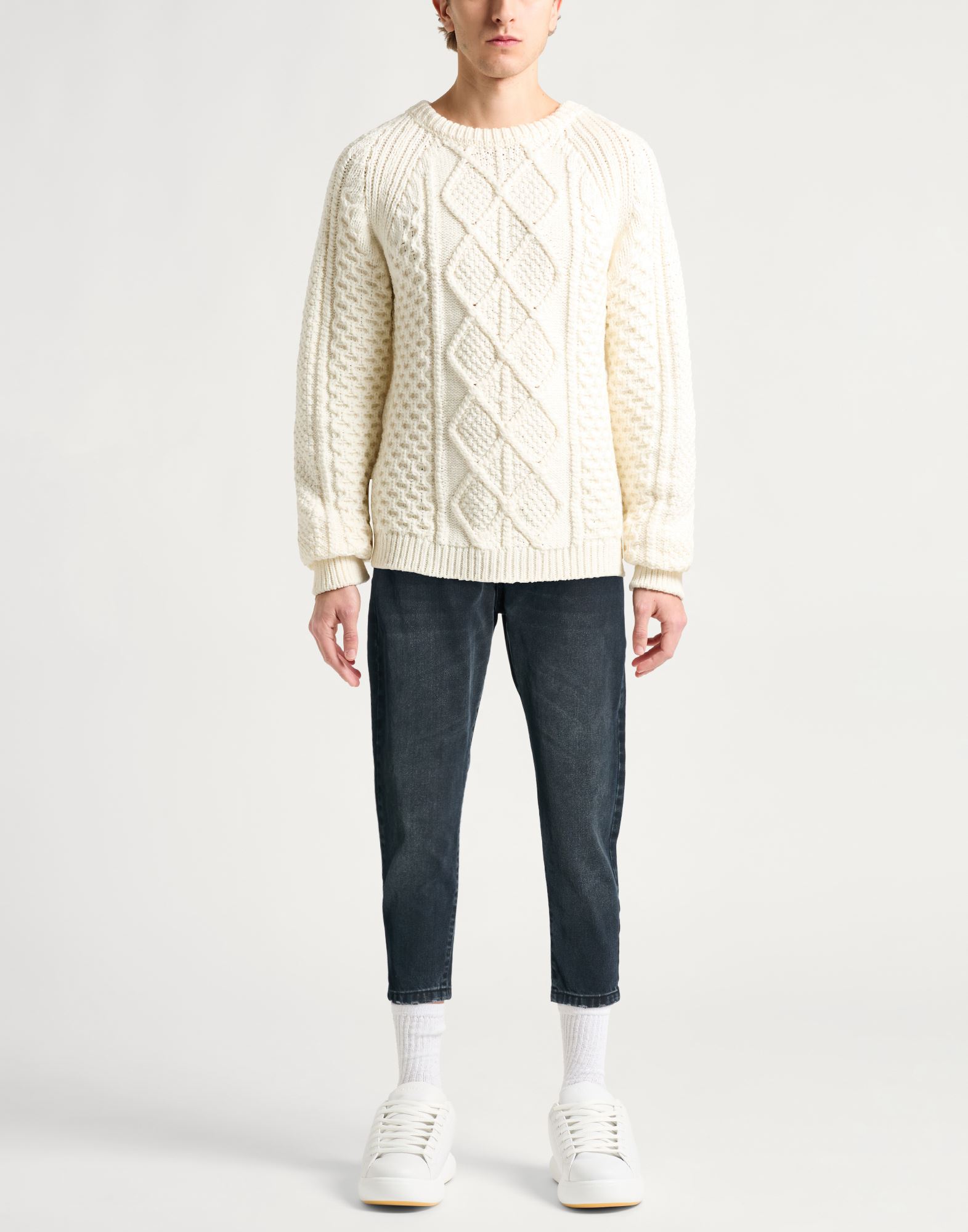  Berna - Hosen & Röcke - Jeanshosen - On Yoox.com 