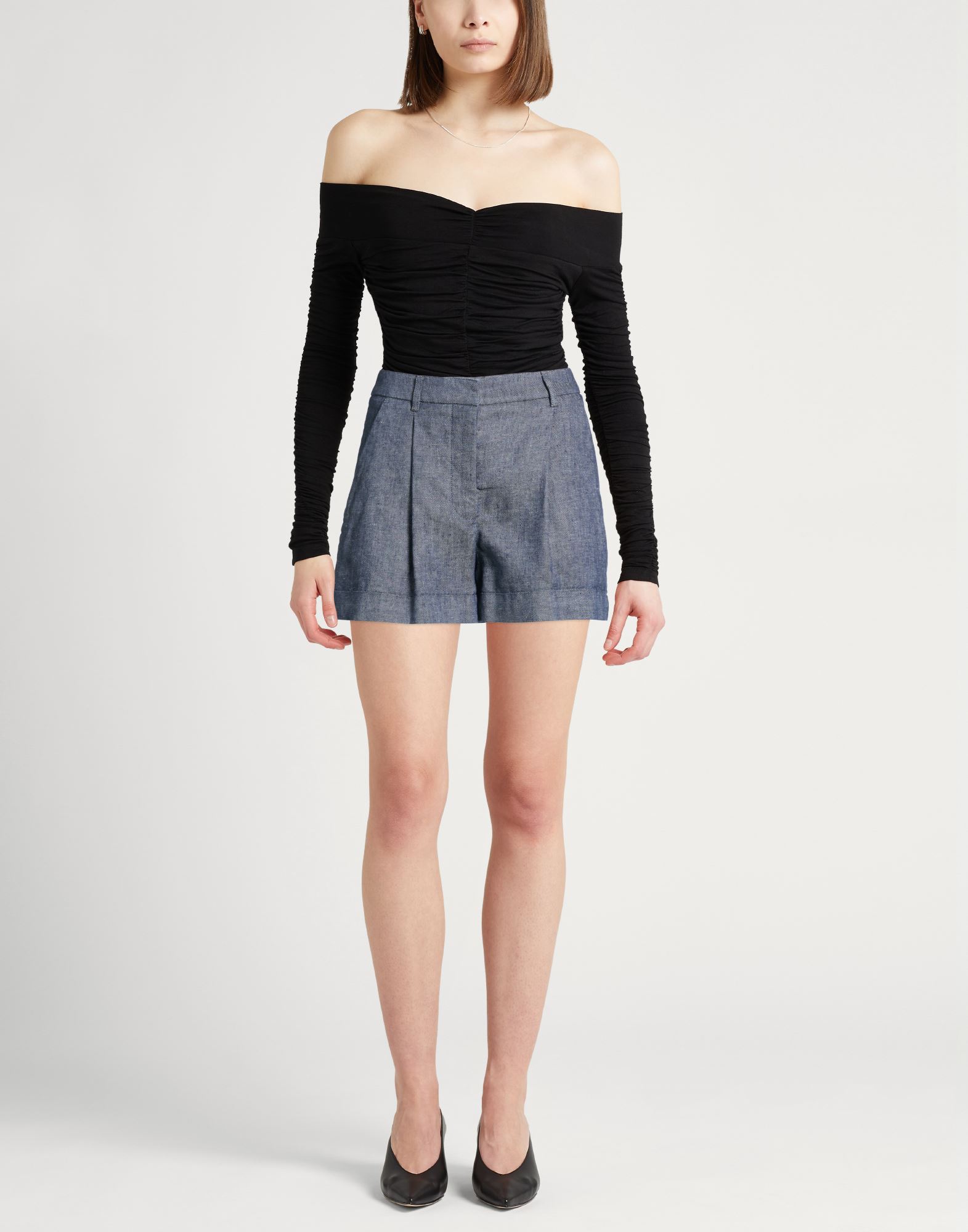  Moorer - Hosen & Röcke - Jeansshorts - On Yoox.com 