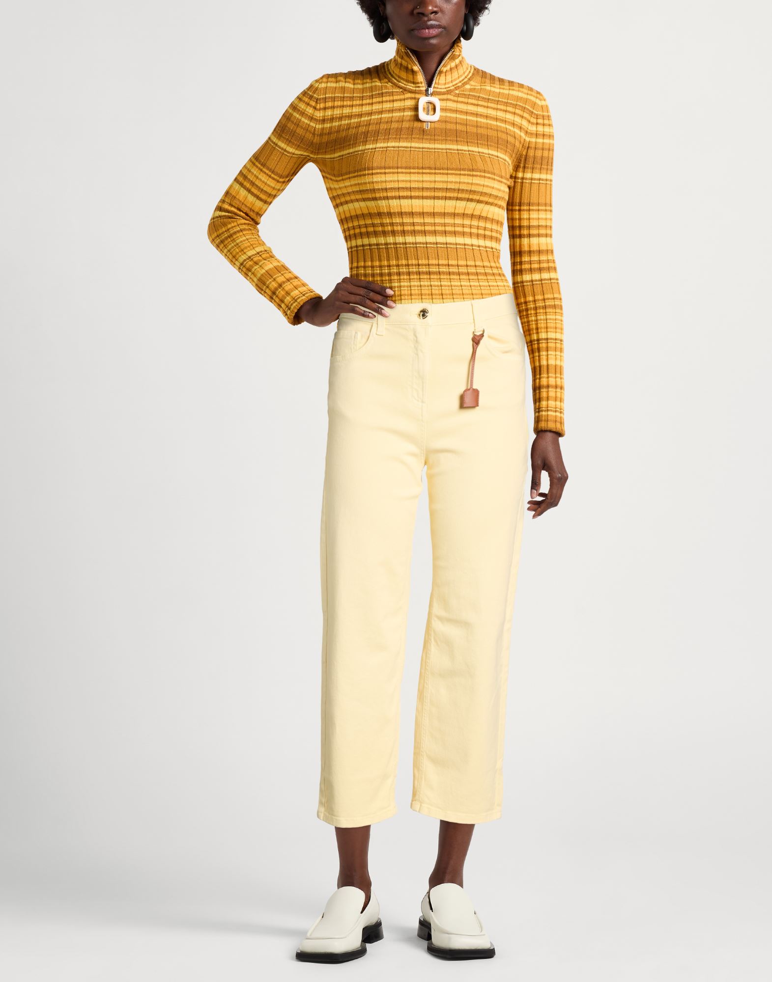  Elisabetta Franchi - Hosen & Röcke - Jeanshosen - On Yoox.com 