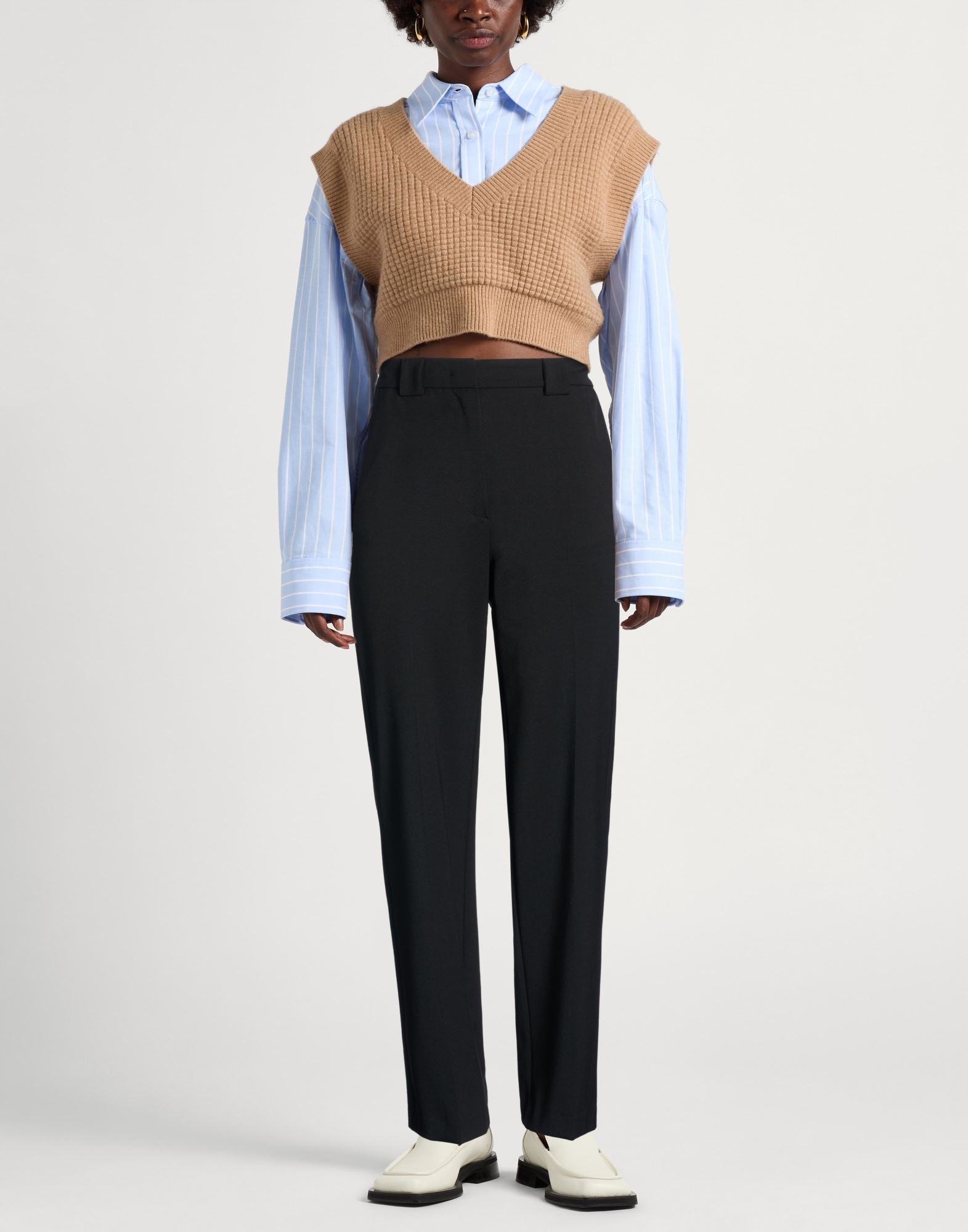  Beatrice .b - Partes De Abajo - Pantalones - On Yoox.com 